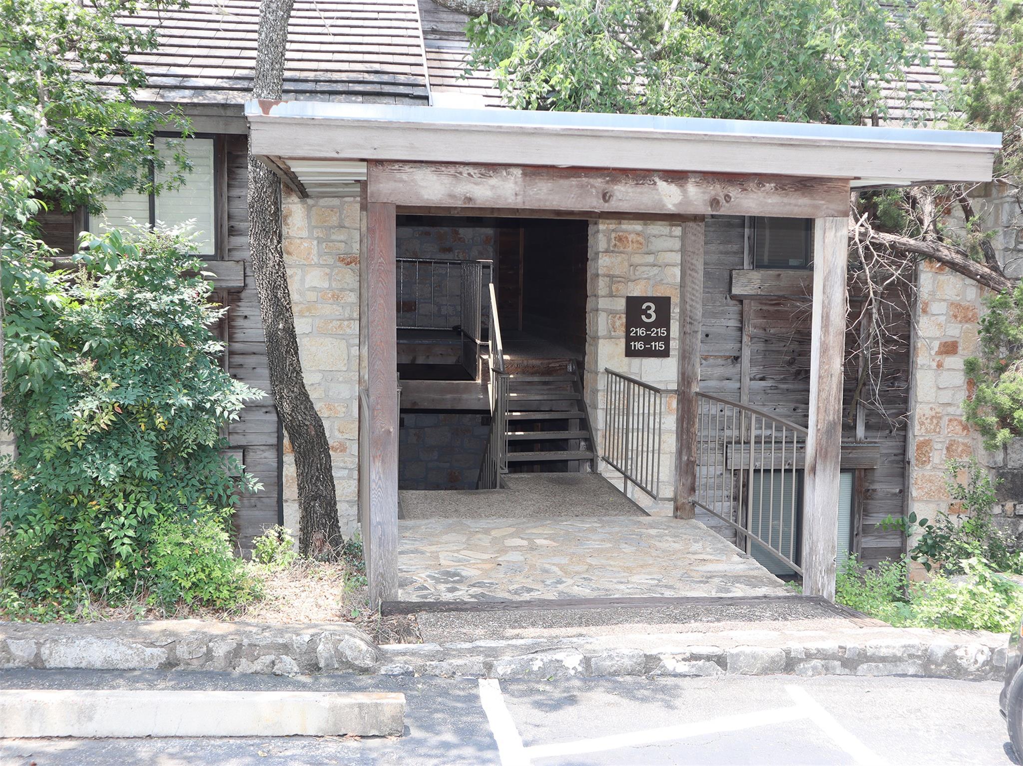 8200 Neely Dr # 115, Austin, TX 78759