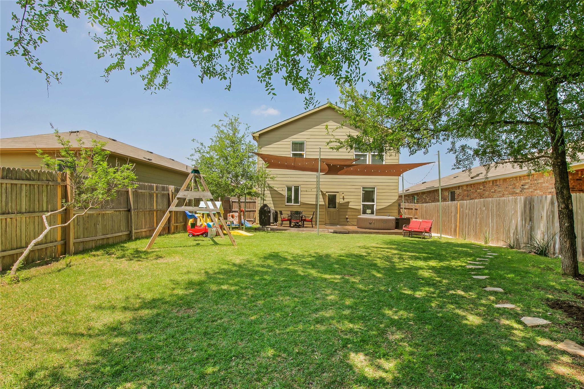 9505 Southwick Dr, Austin, TX 78724