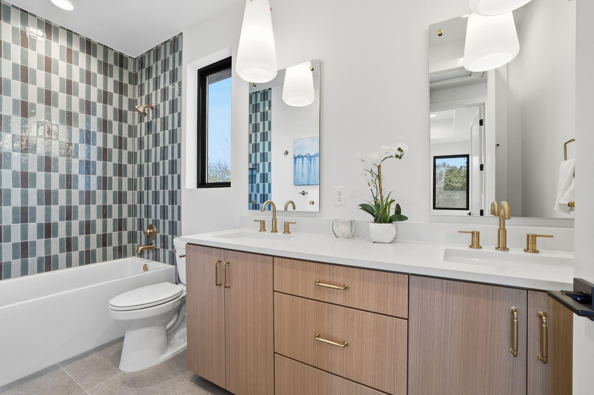 1607 Rabb Rd, Austin, TX 78704