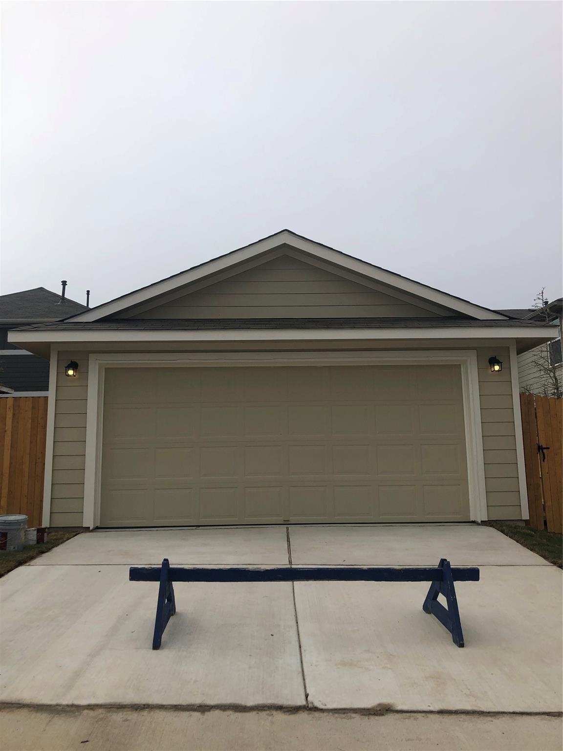 2016 Arborside Dr, Austin, TX 78754