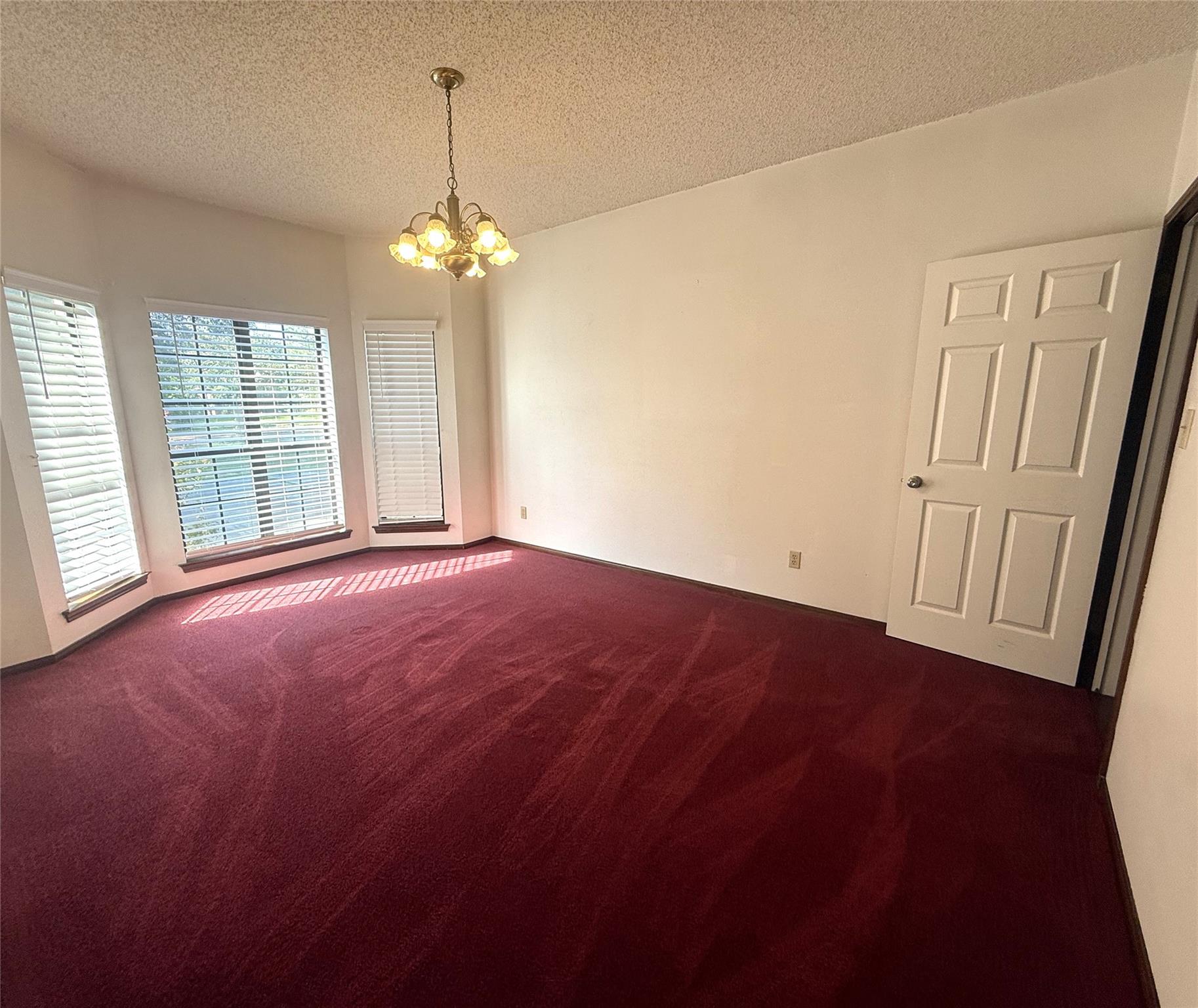 133 Champions Dr, Rockdale, TX 76567