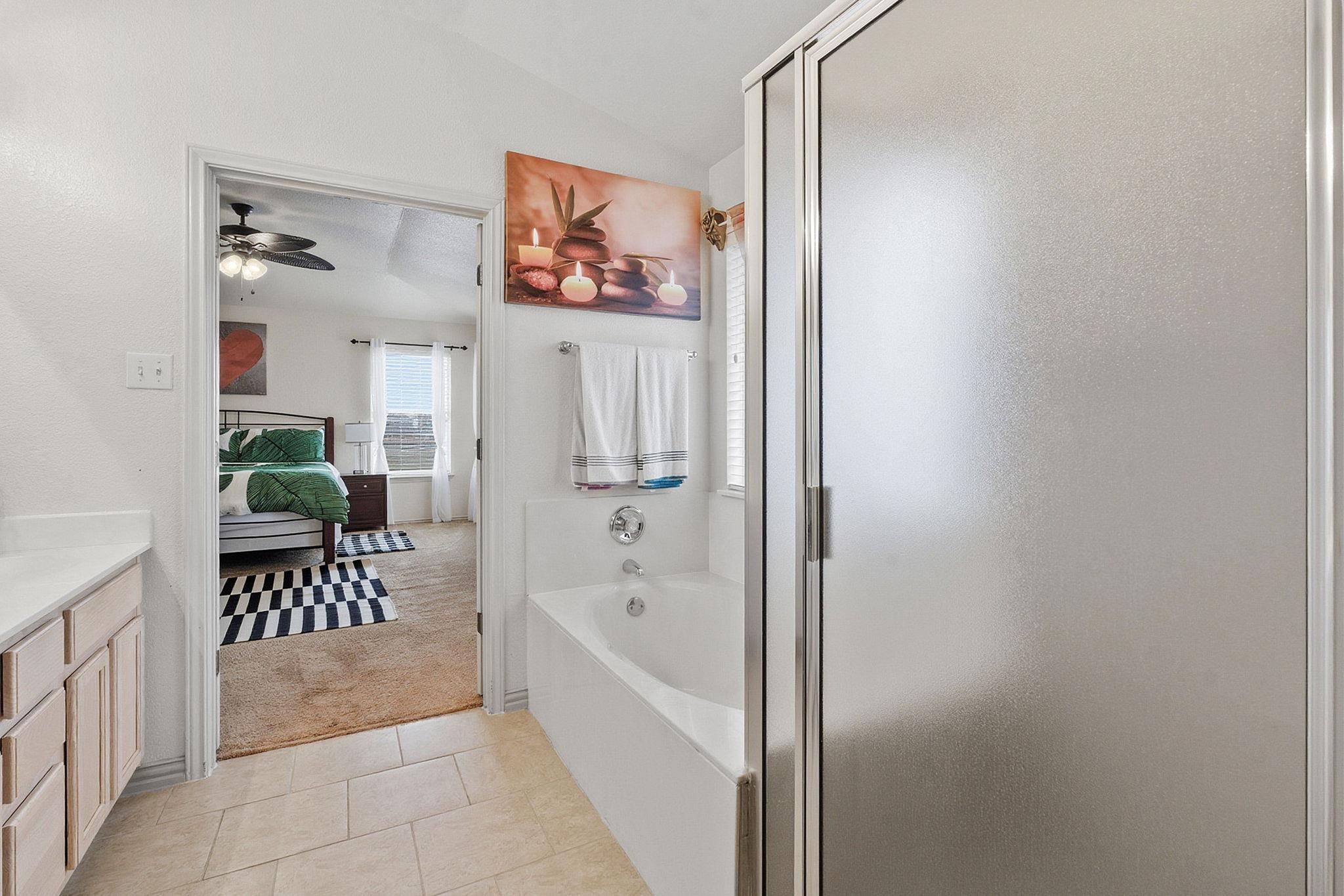 1424 Marsh Harbour Dr, Round Rock, TX 78664