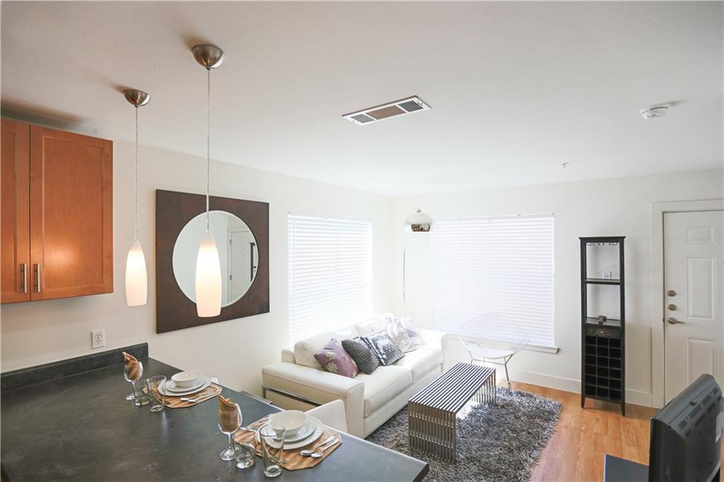 711 W 32 St # 146, Austin, TX 78705
