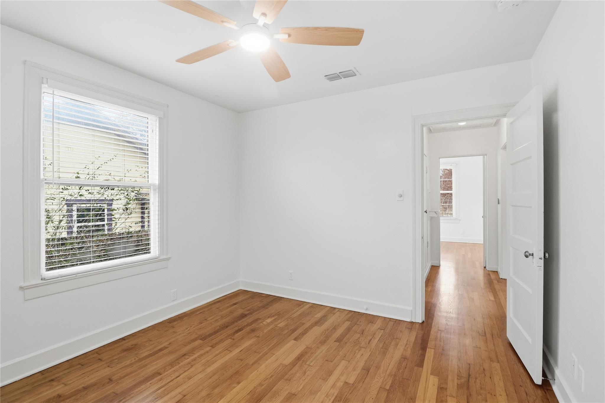 2007 Montclaire St, Austin, TX 78704