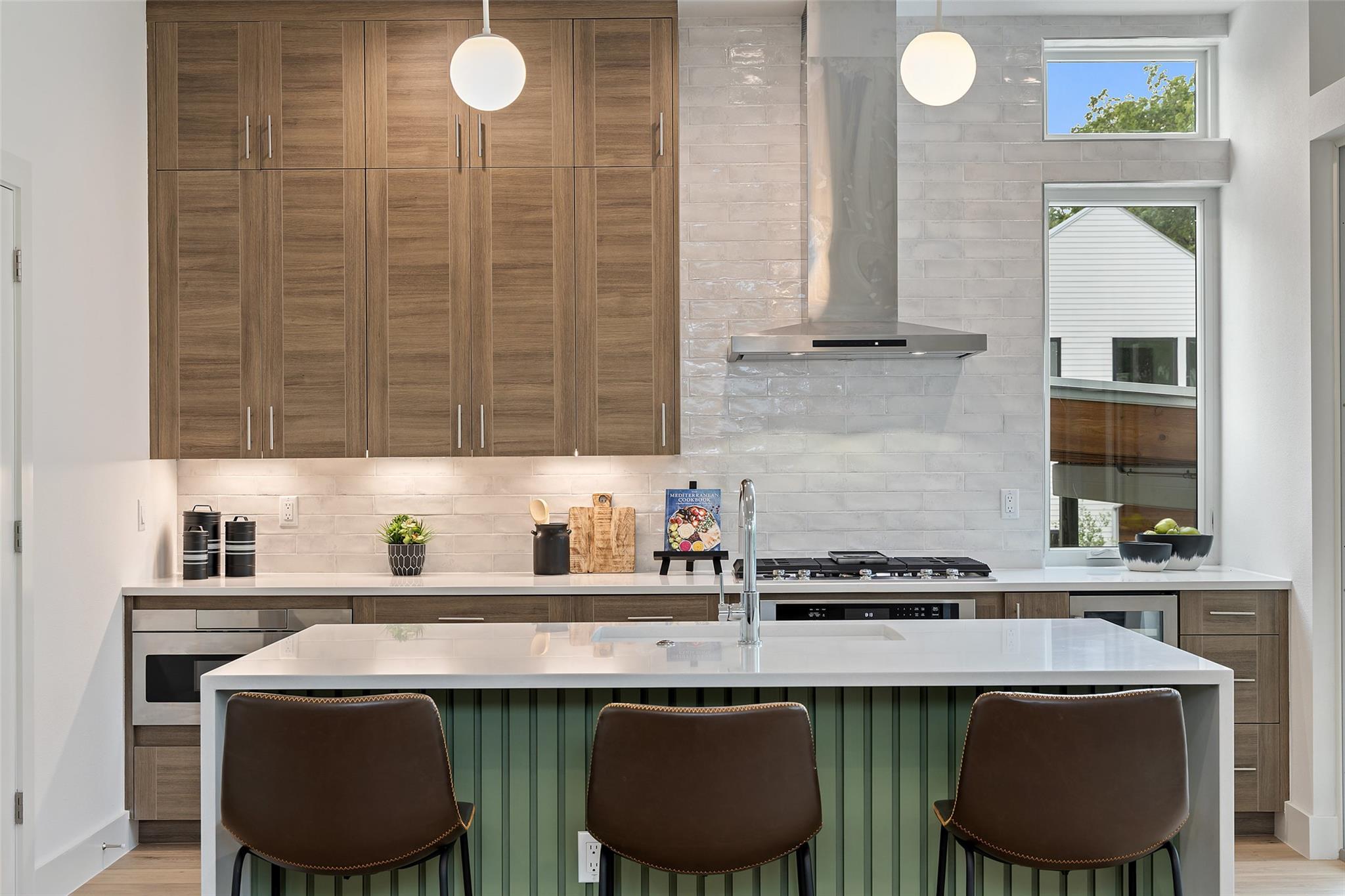 900 S 2nd St # 21, Austin, TX 78704