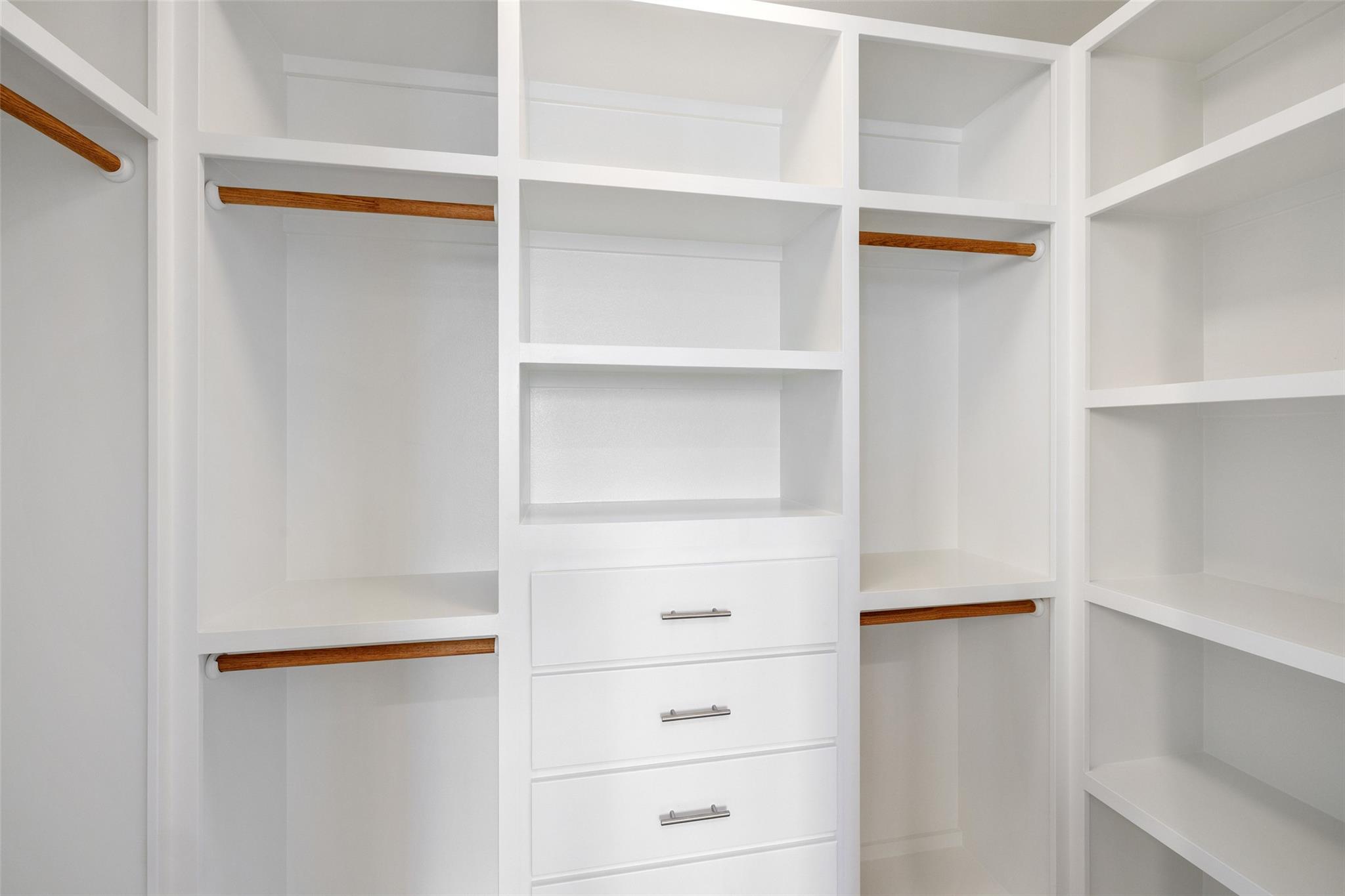 900 S 2nd St # 21, Austin, TX 78704