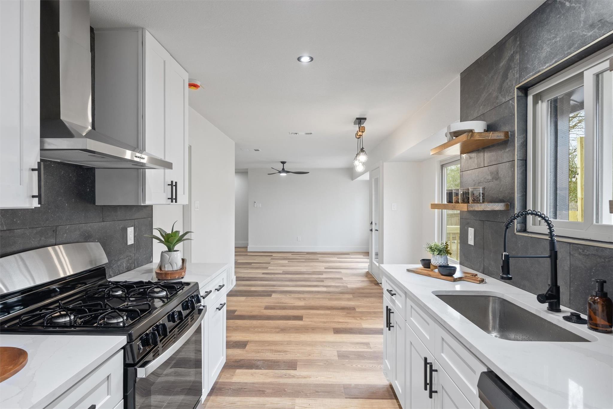 6212 Boxcar Run, Austin, TX 78745