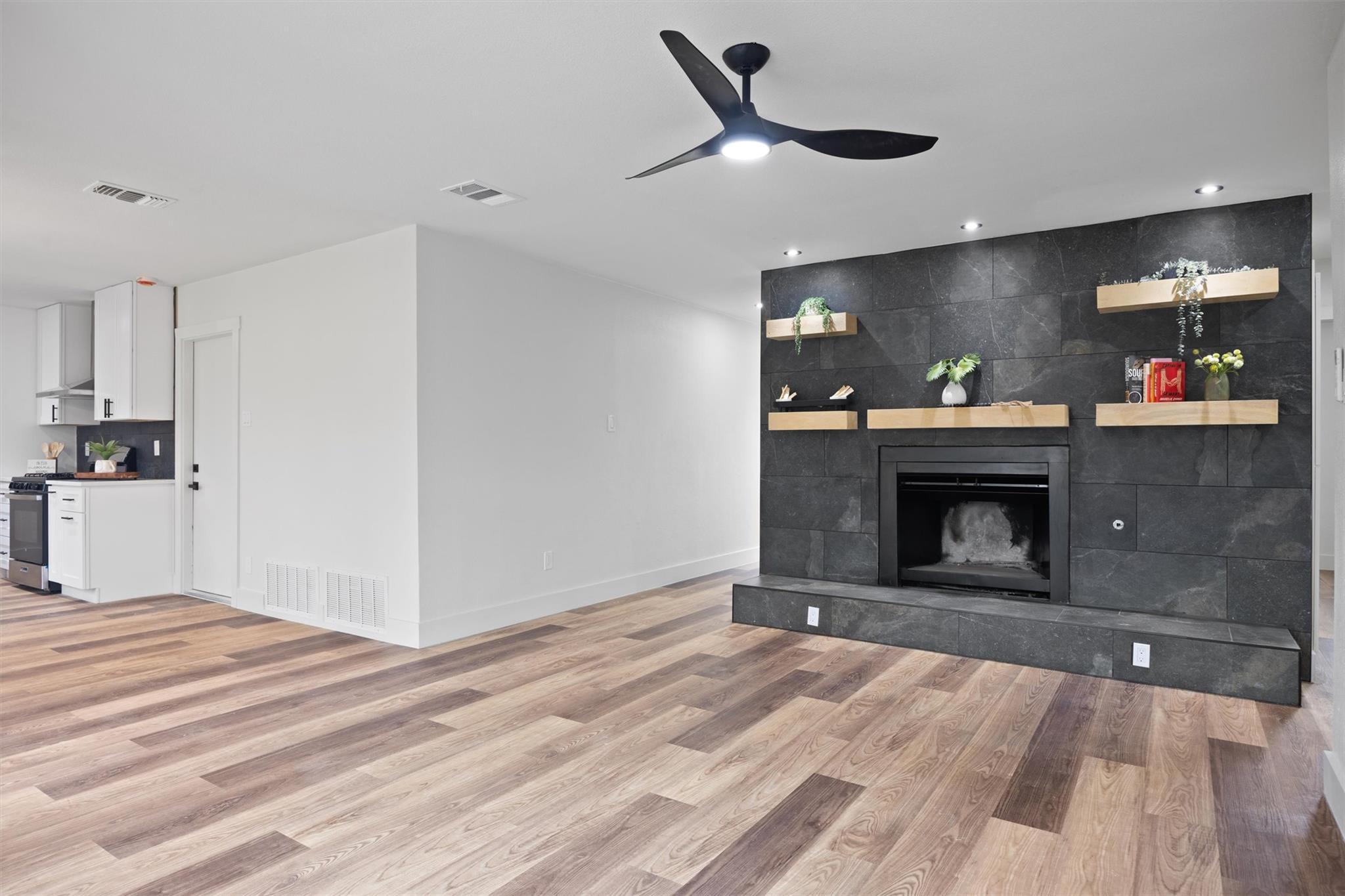 6212 Boxcar Run, Austin, TX 78745