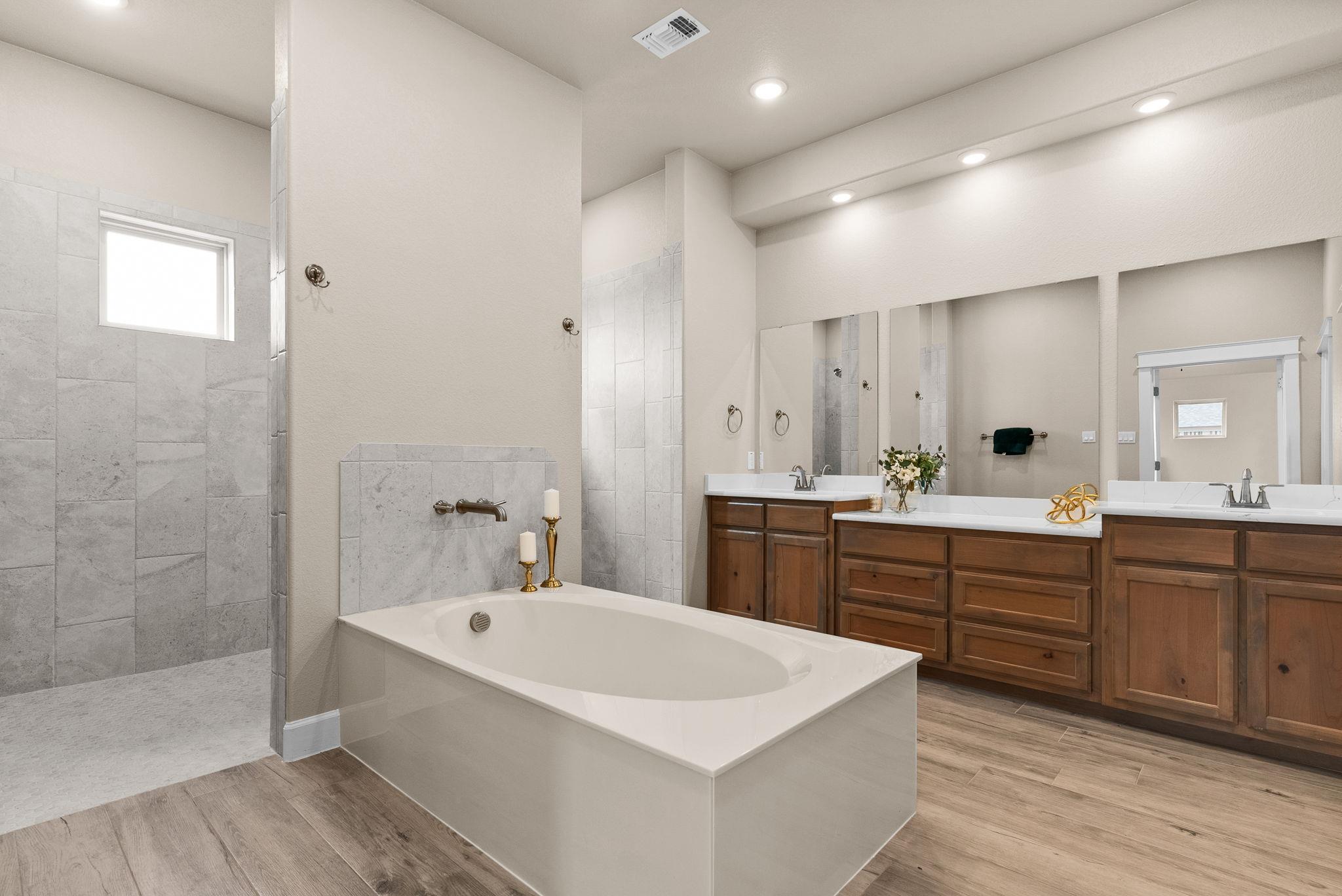 930 Inka Rd, Salado, TX 76571