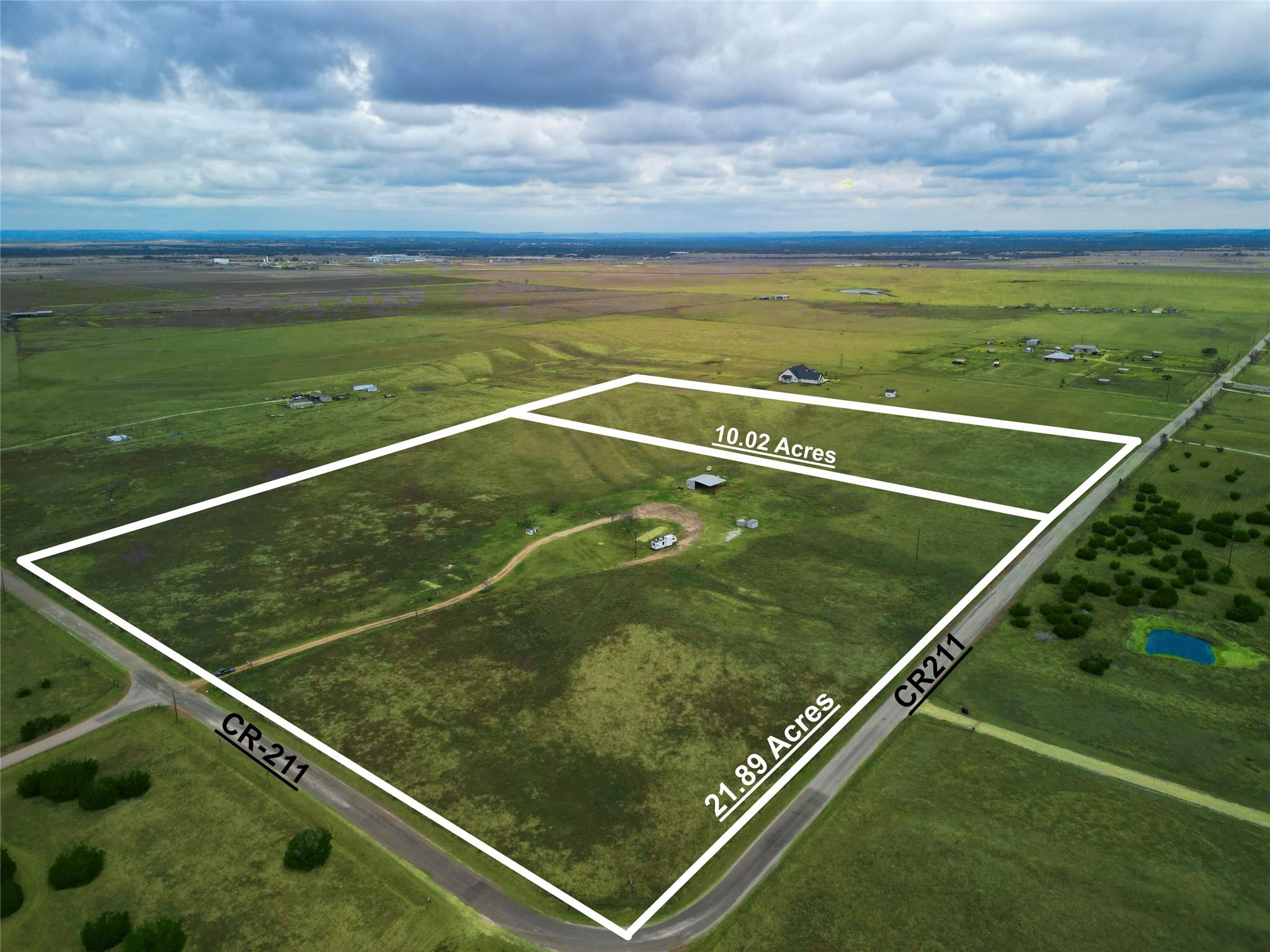 3205 County Road 211, Bertram, TX 78605