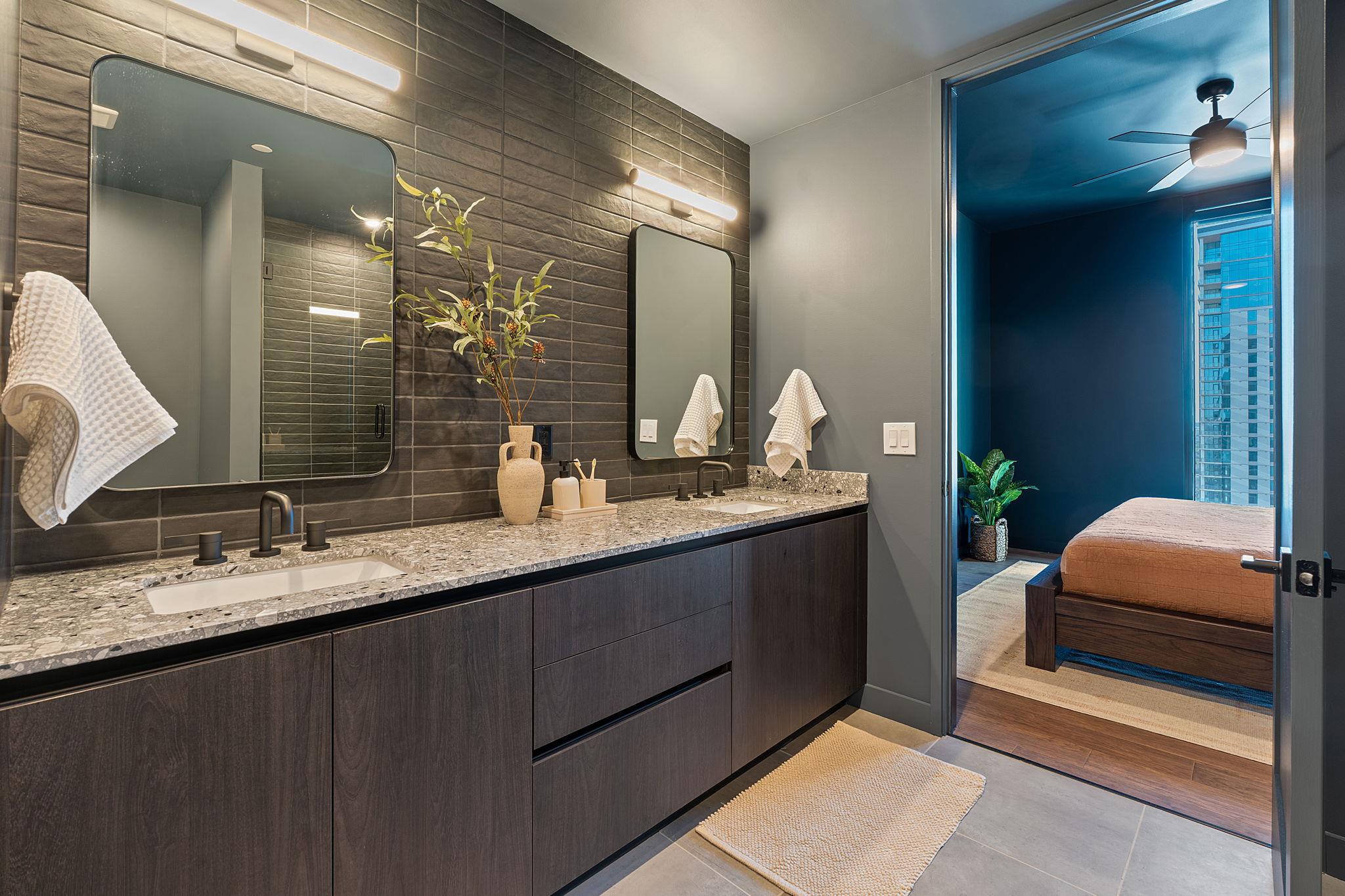 84 East Ave # 1906, Austin, TX 78701