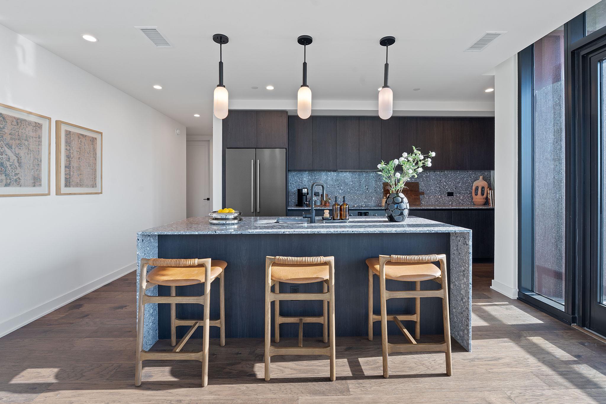 84 East Ave # 1906, Austin, TX 78701