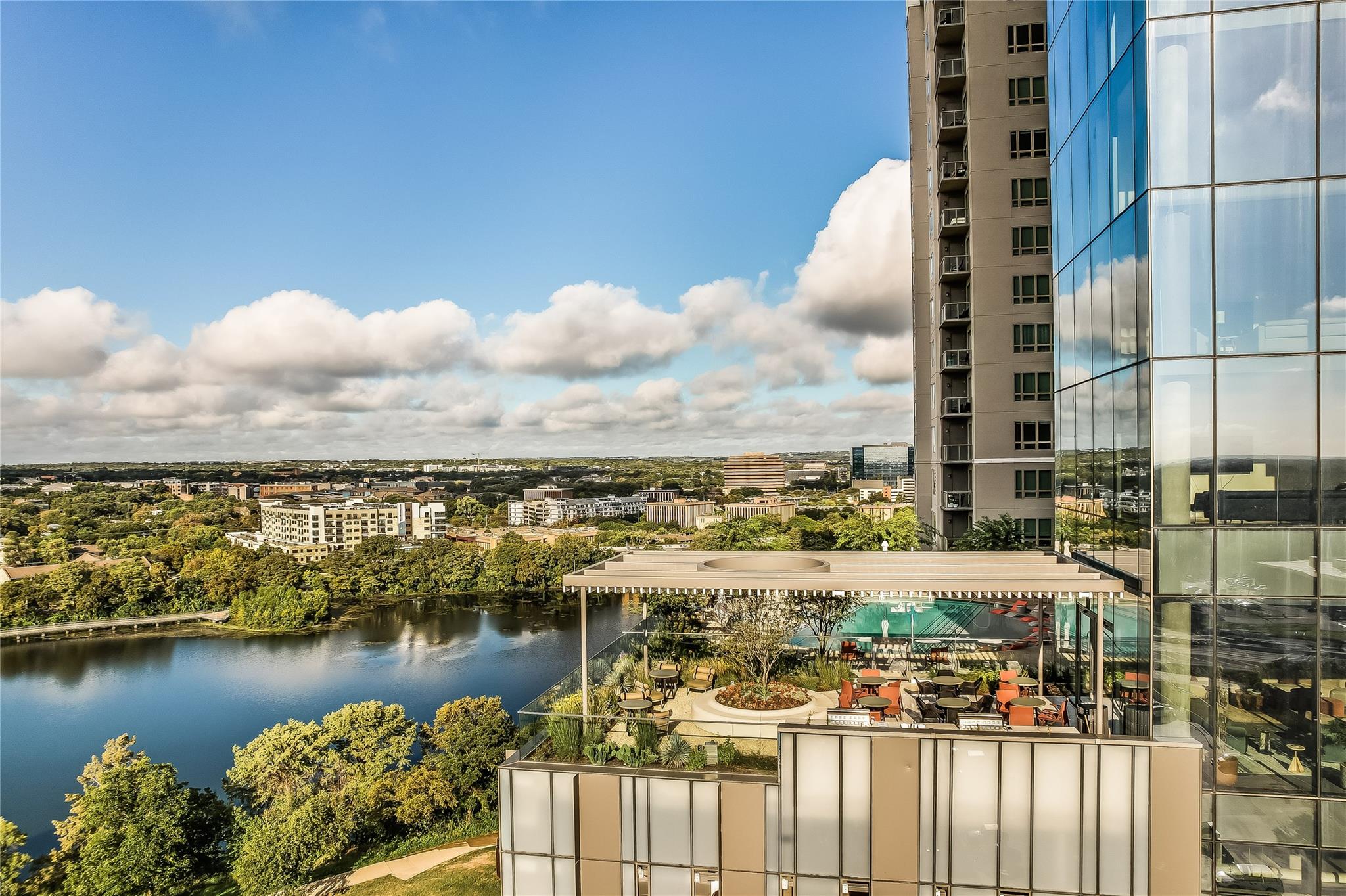 44 East Ave # 2603, Austin, TX 78701
