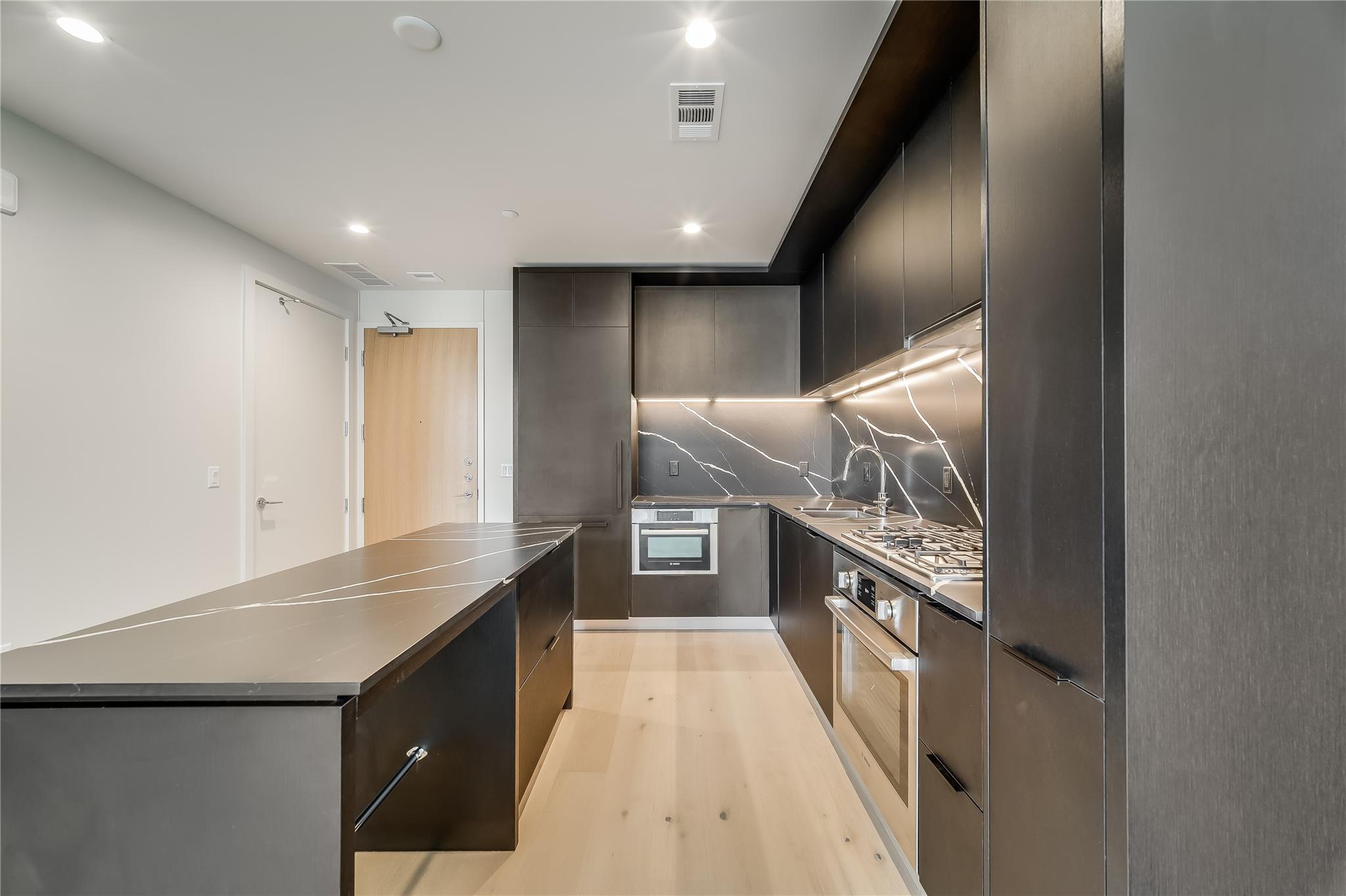 44 East Ave # 2603, Austin, TX 78701