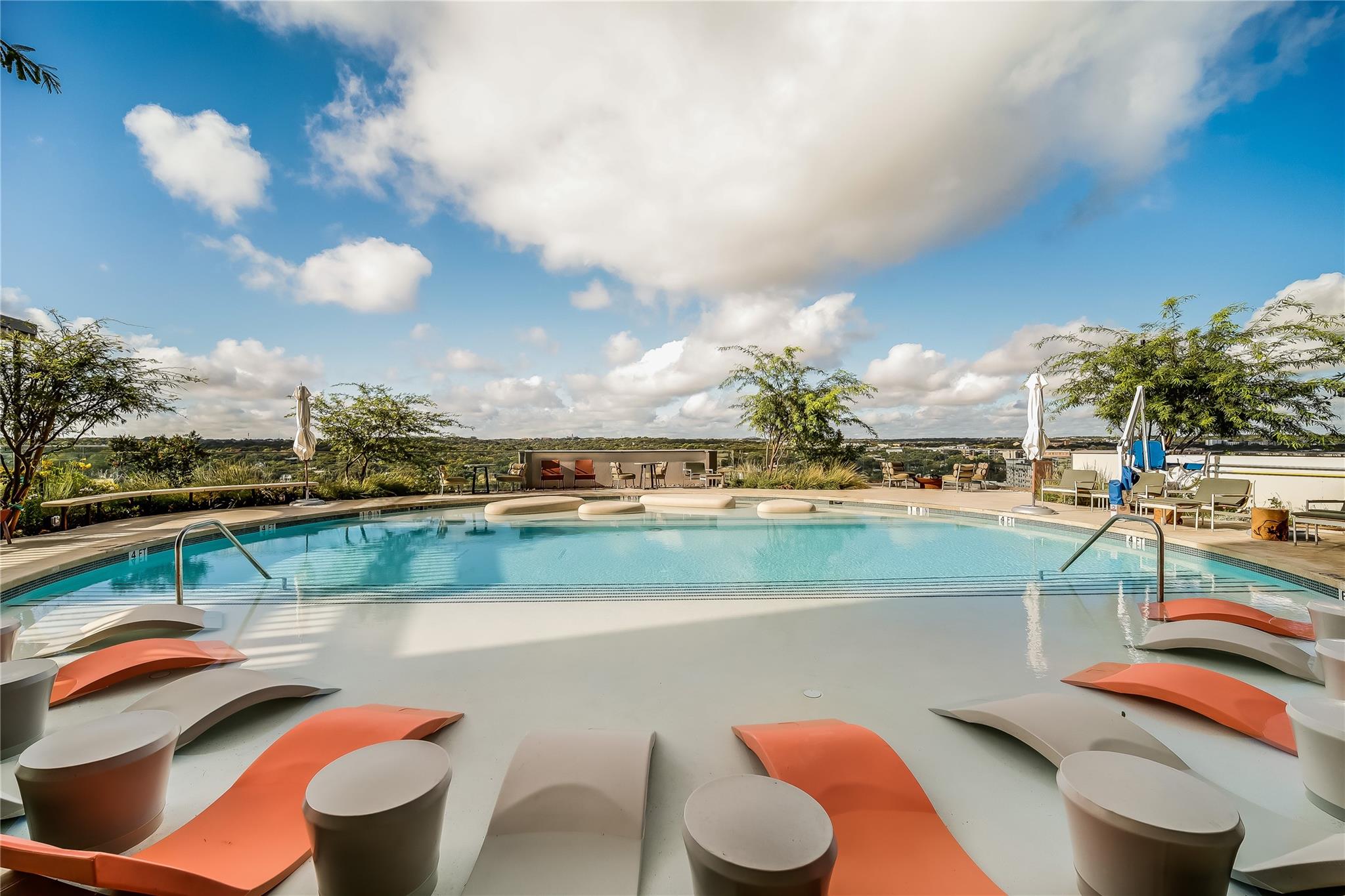 44 East Ave # 2603, Austin, TX 78701