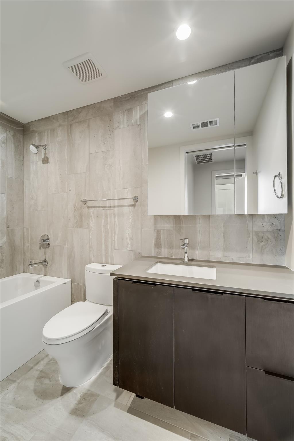 44 East Ave # 2603, Austin, TX 78701