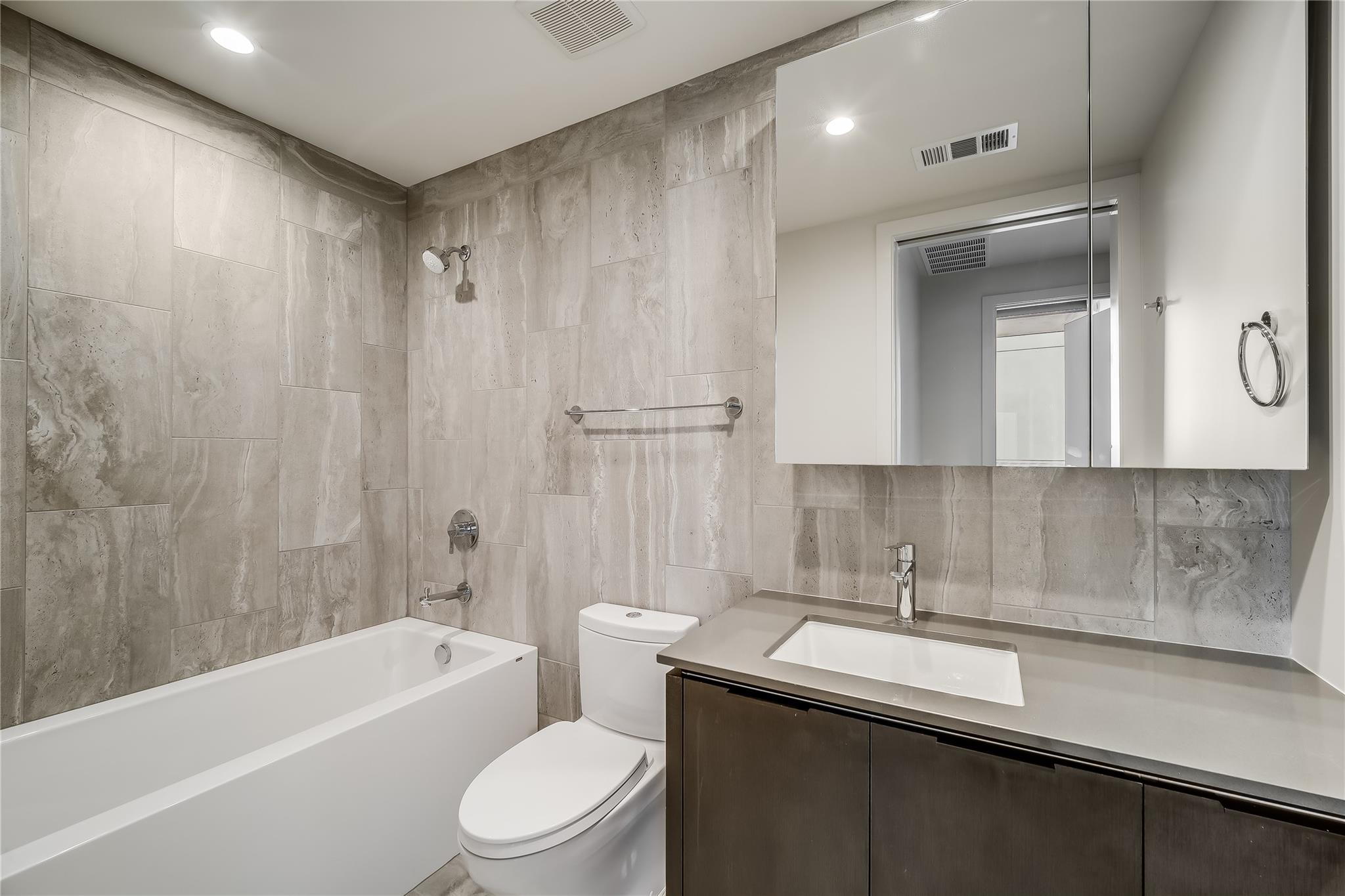 44 East Ave # 2603, Austin, TX 78701