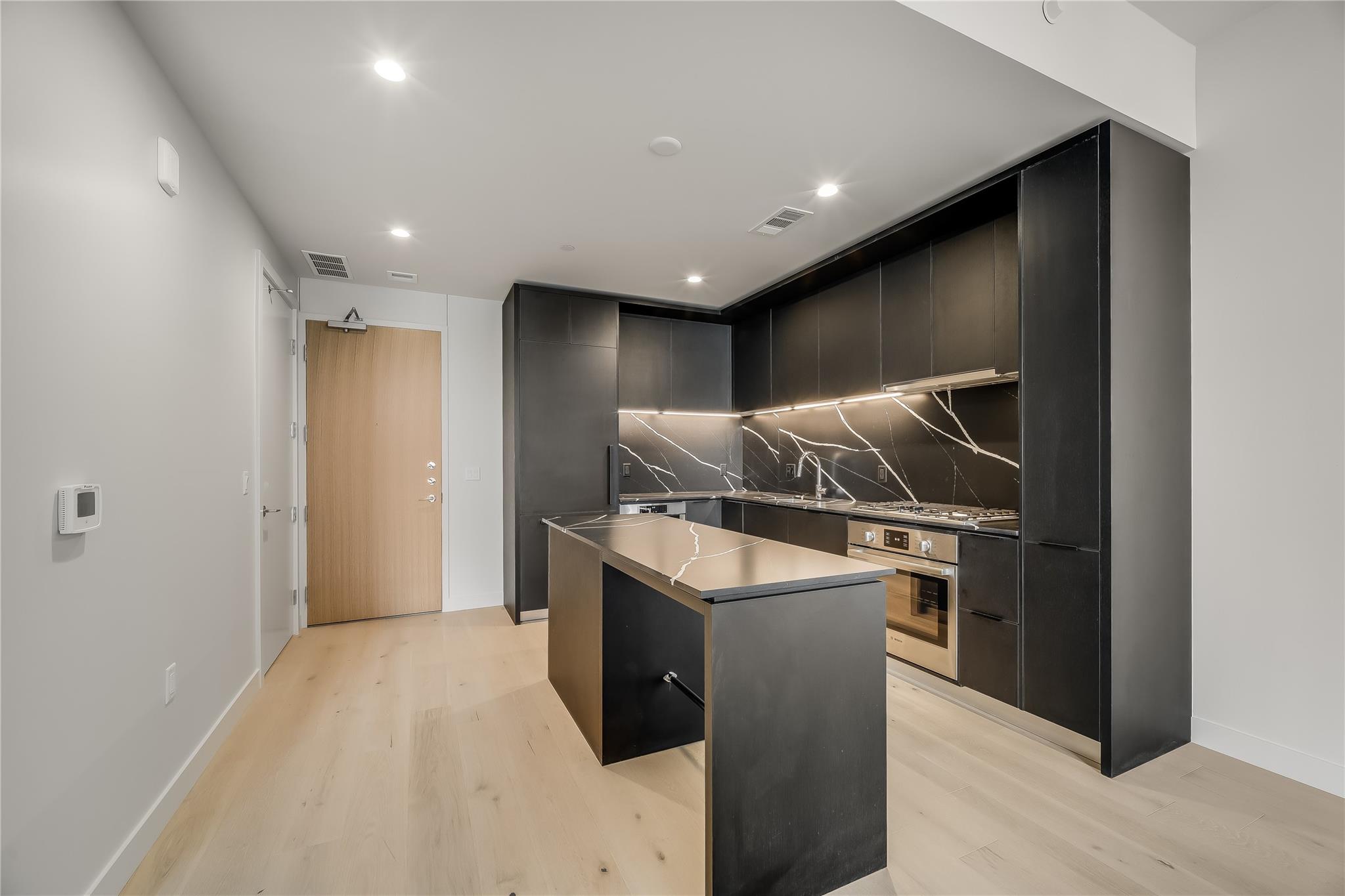 44 East Ave # 2603, Austin, TX 78701