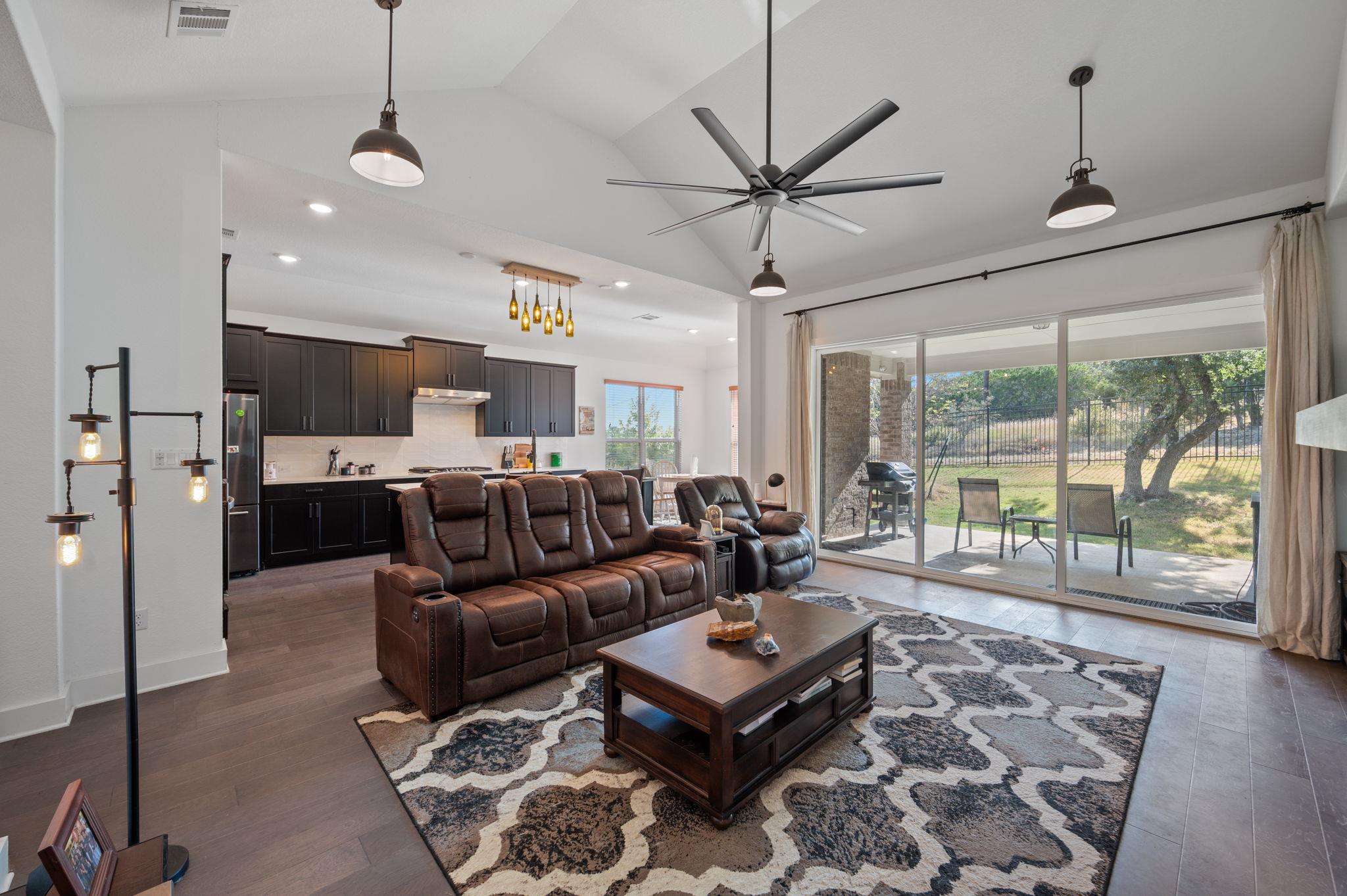 7625 Alouette Dr, Austin, TX 78738