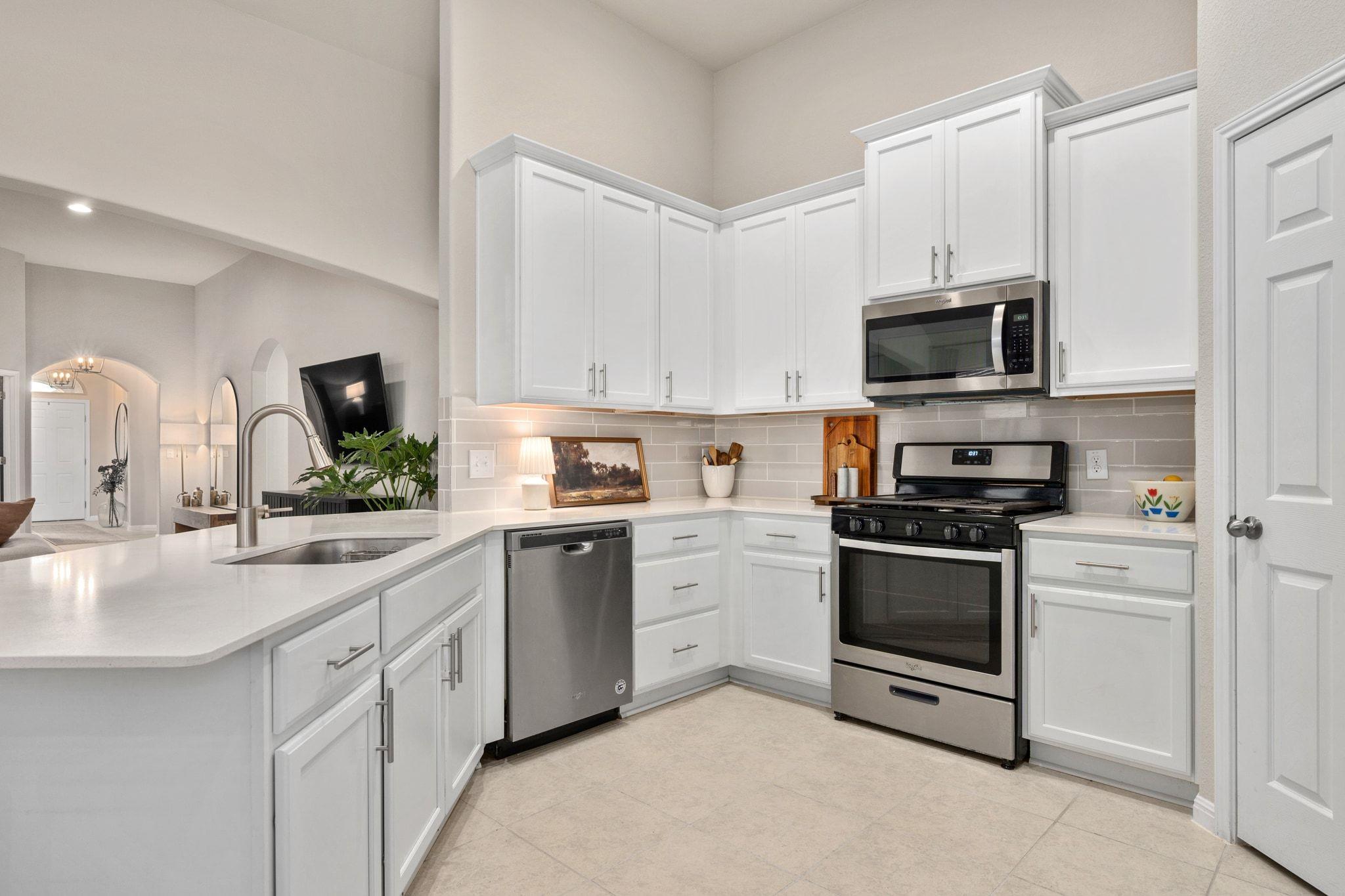 109 Findley Ave, Leander, TX 78641