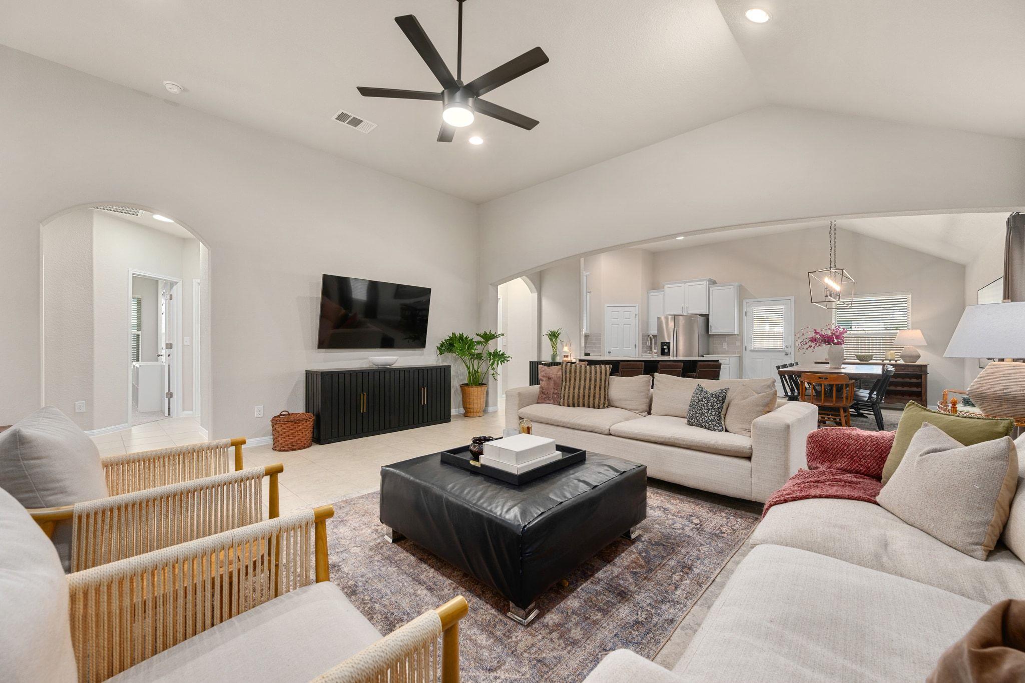 109 Findley Ave, Leander, TX 78641