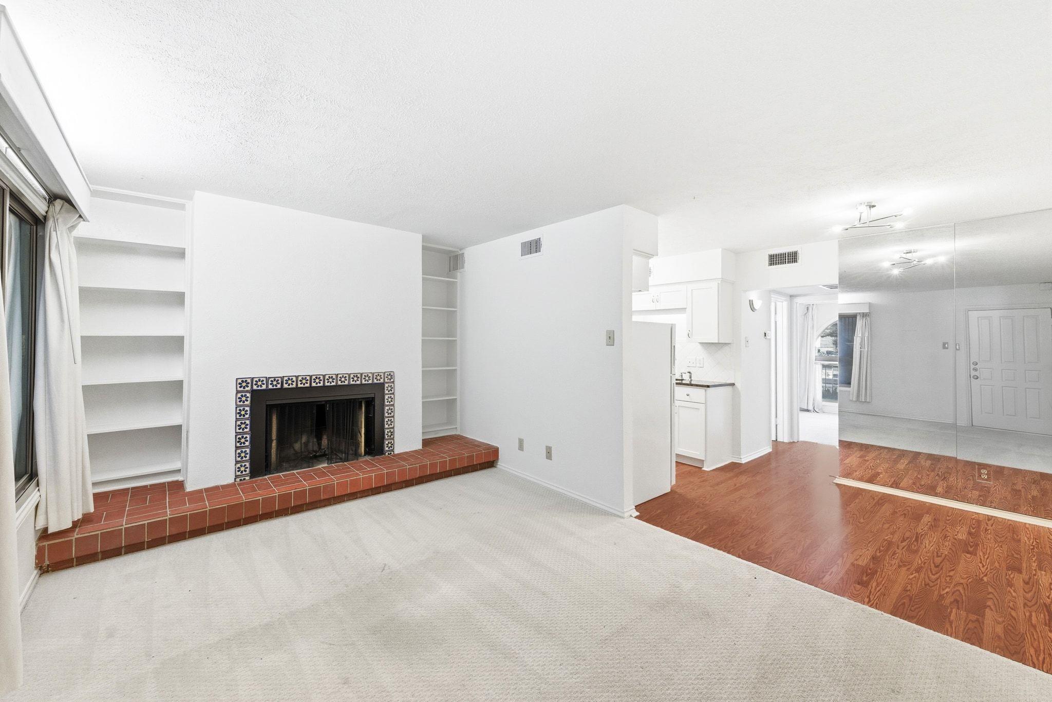 505 W 7th St # 107, Austin, TX 78701