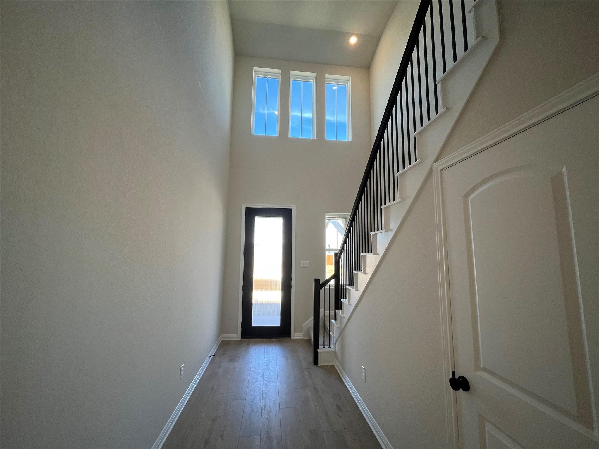 213 Woodrow Ln, Liberty Hill, TX 78642