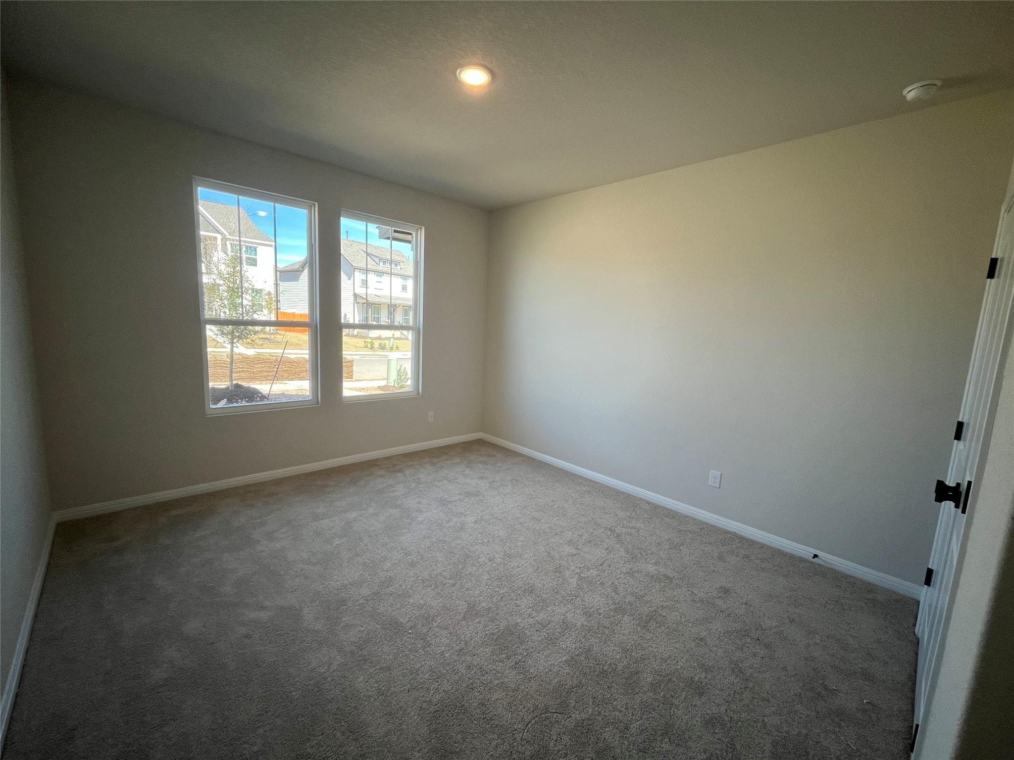 213 Woodrow Ln, Liberty Hill, TX 78642