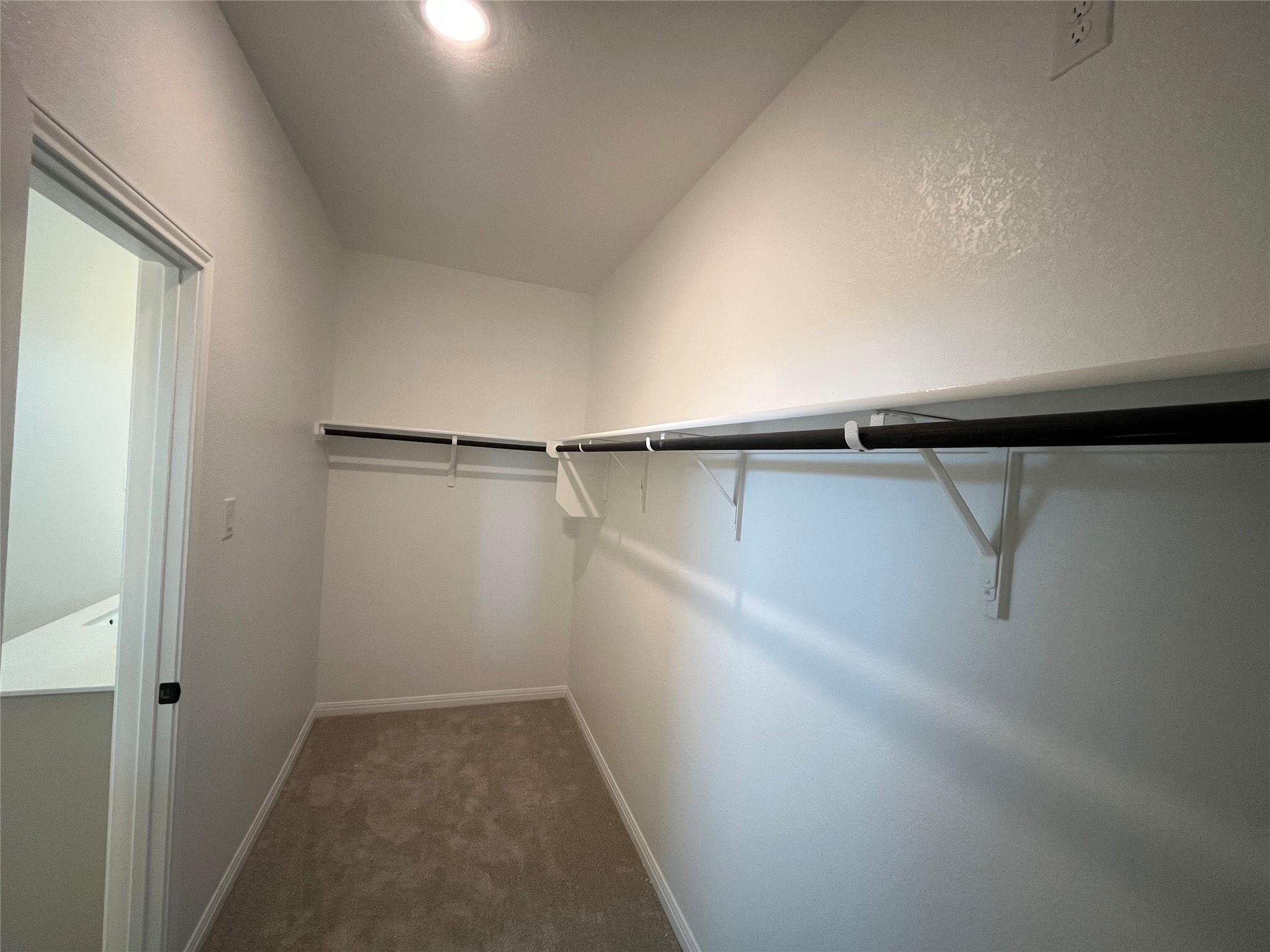 213 Woodrow Ln, Liberty Hill, TX 78642