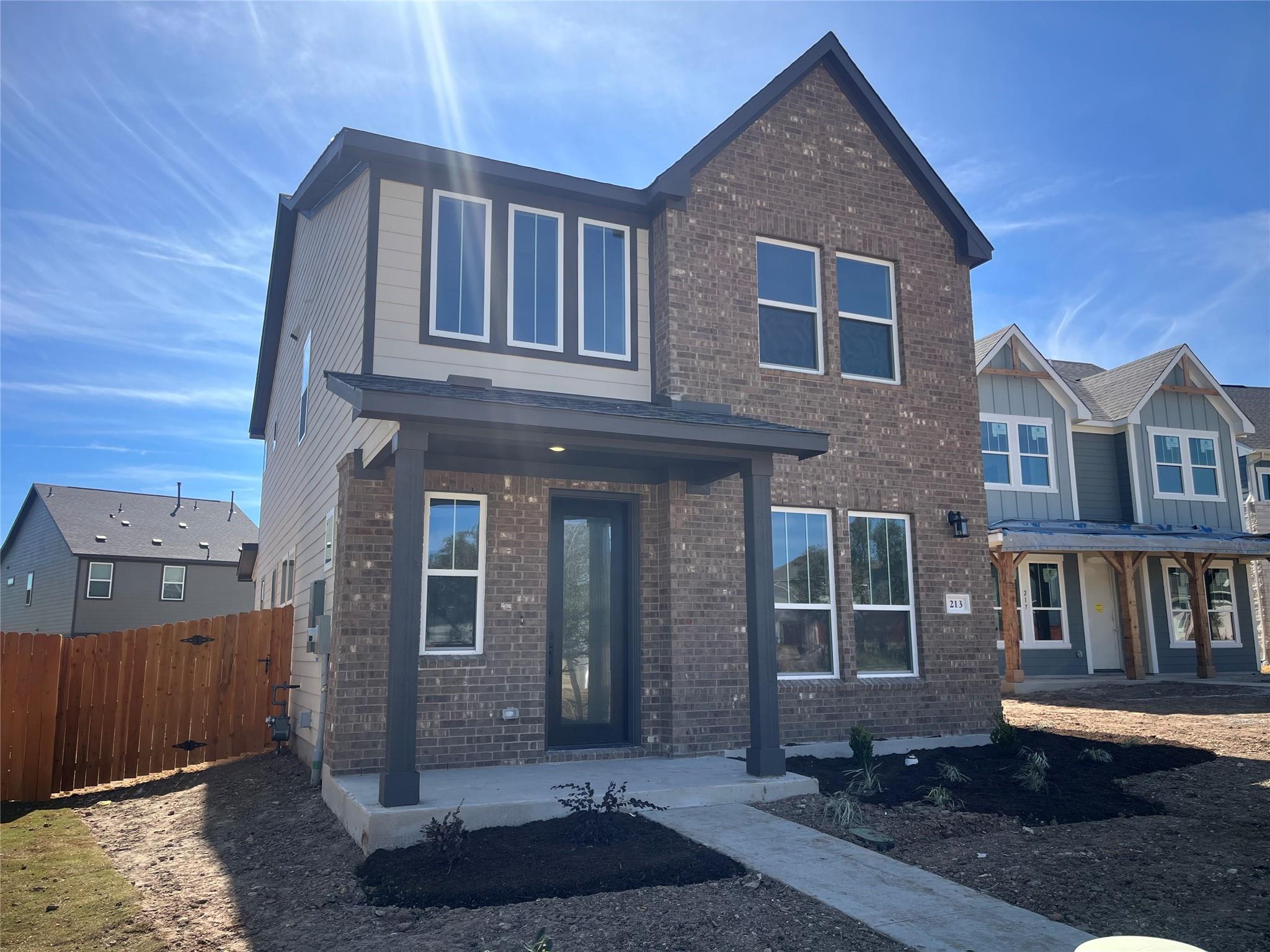 213 Woodrow Ln, Liberty Hill, TX 78642