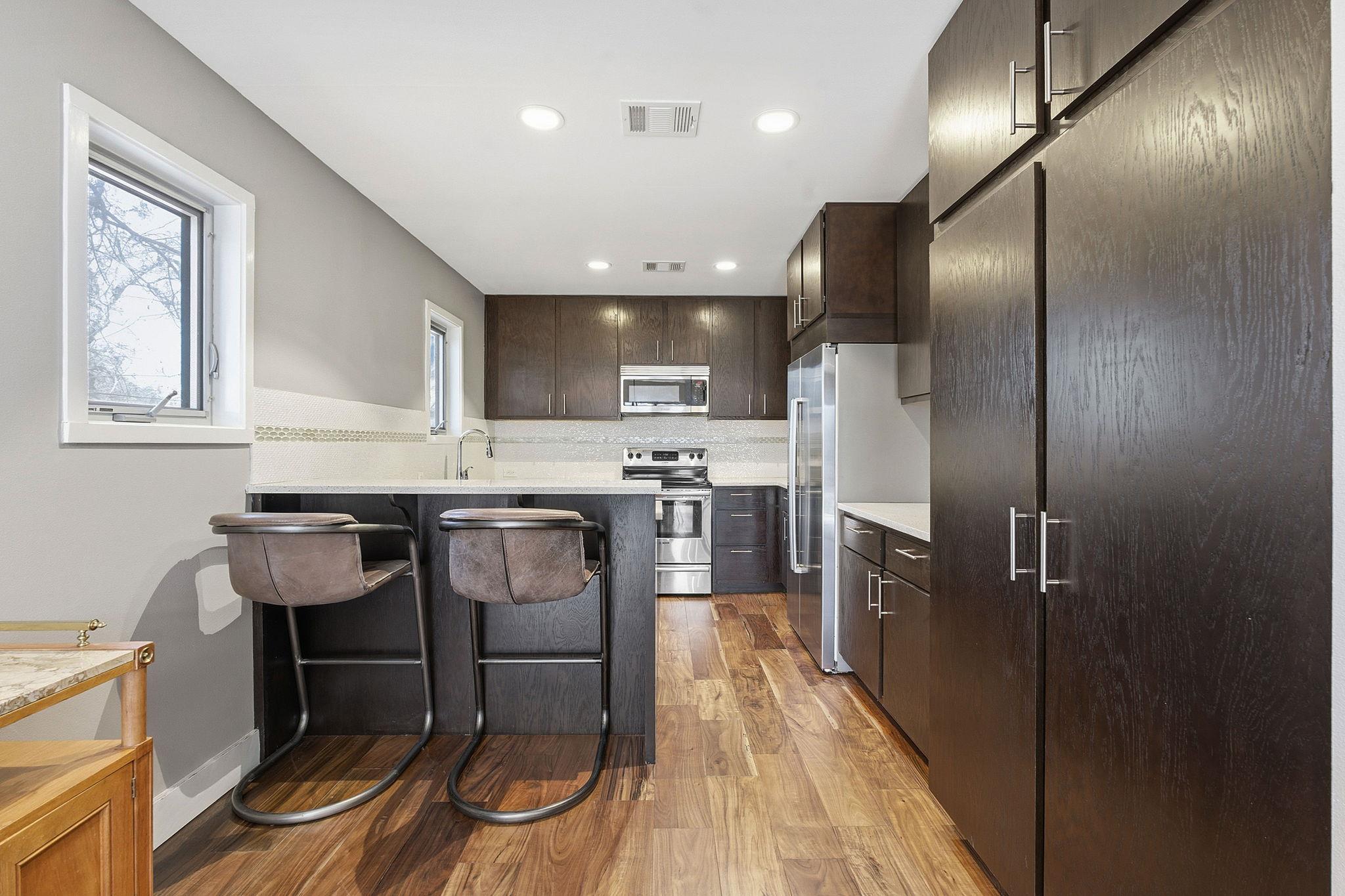 904 West Ave # 214, Austin, TX 78701