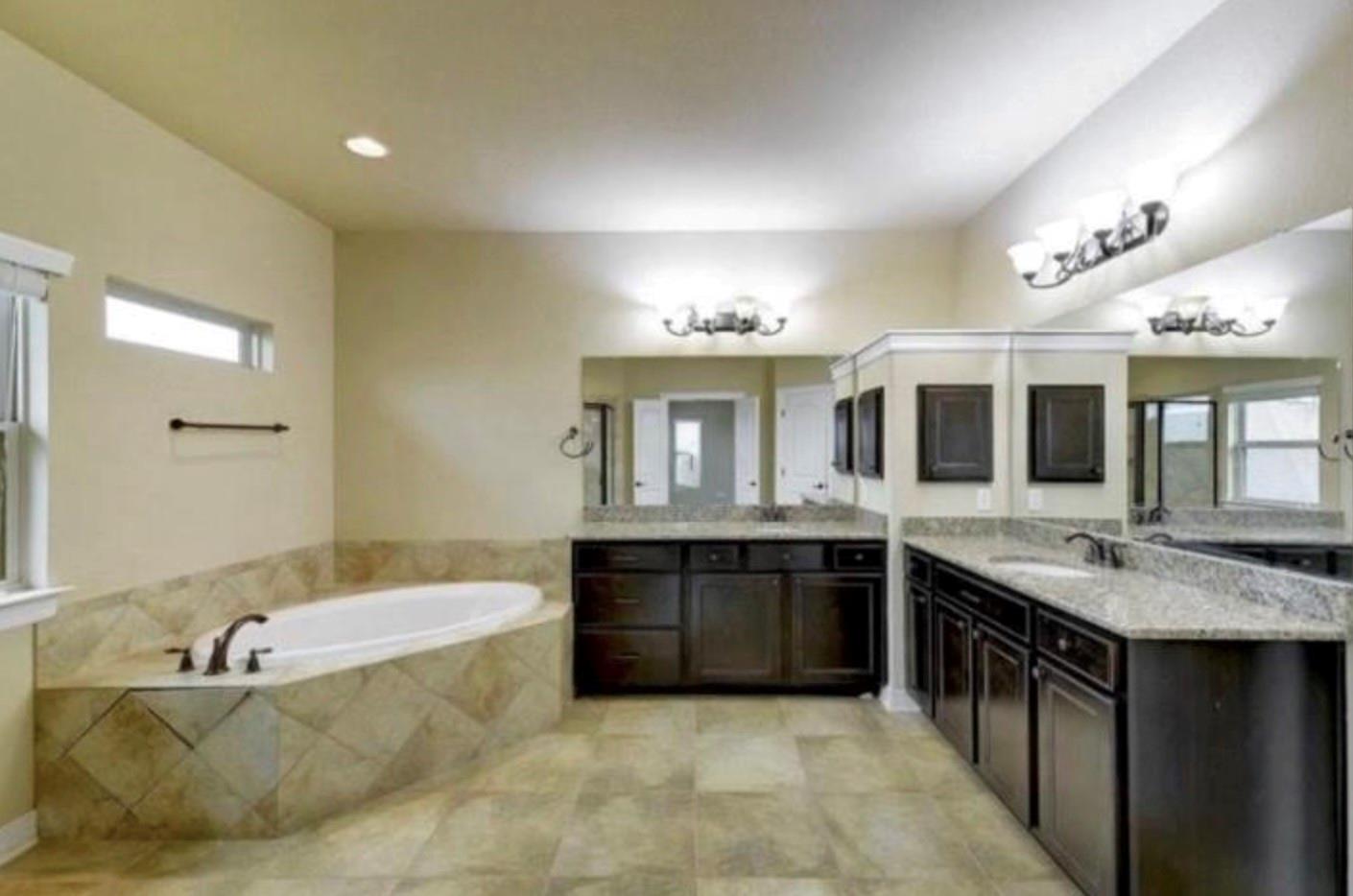 181 Roberto Dr # 17A, Austin, TX 78734