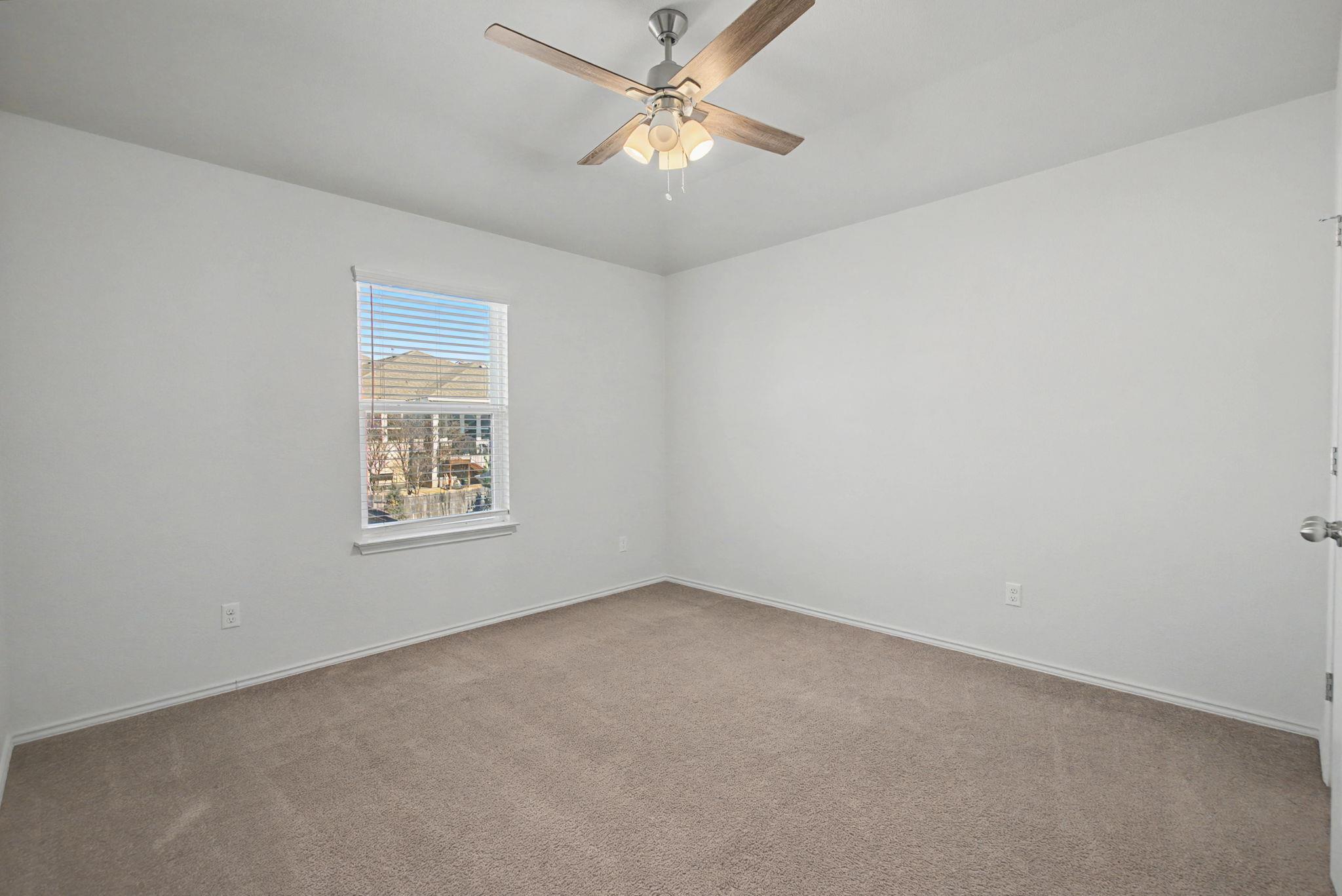 109 White Sage Ln, Liberty Hill, TX 78642