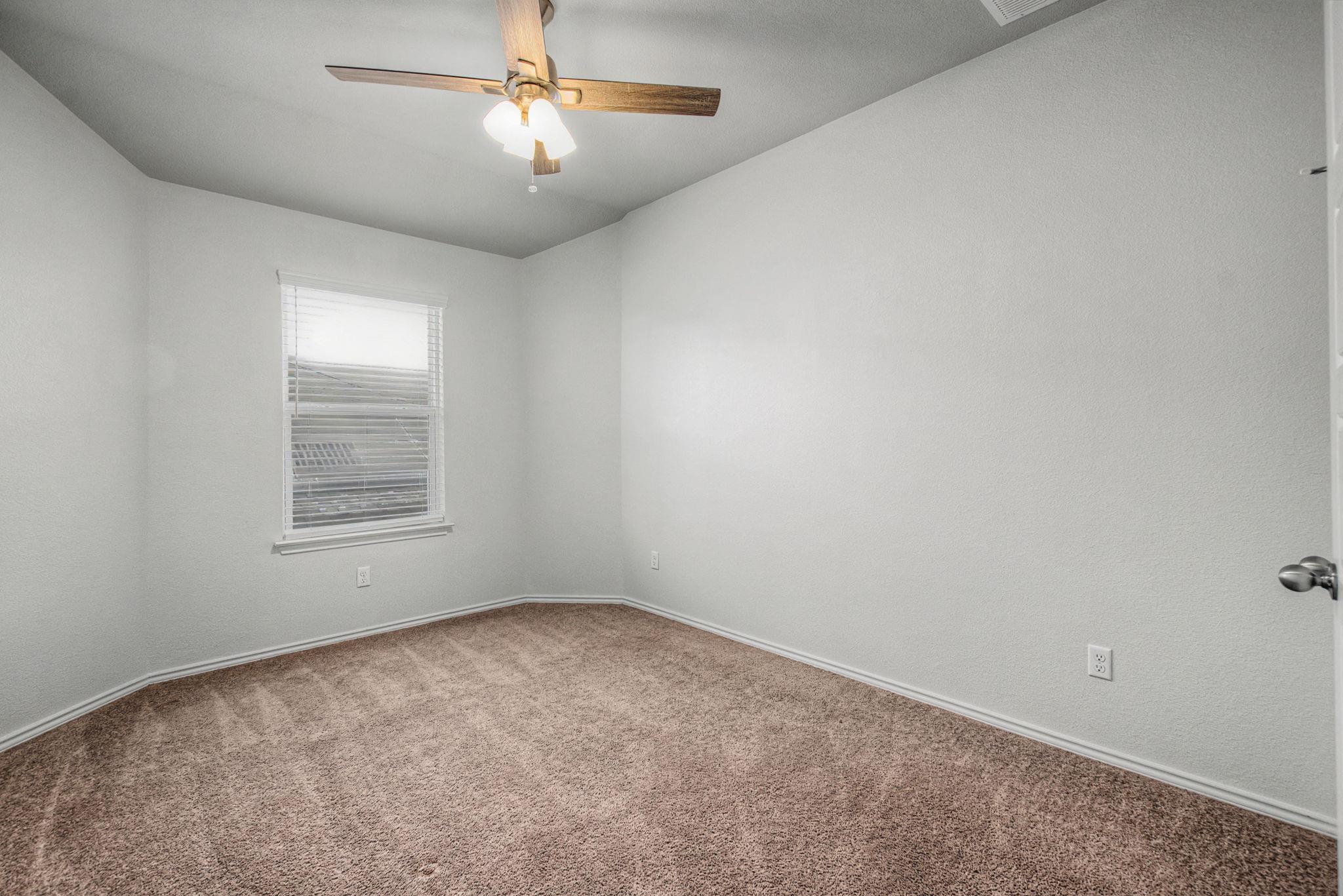 109 White Sage Ln, Liberty Hill, TX 78642