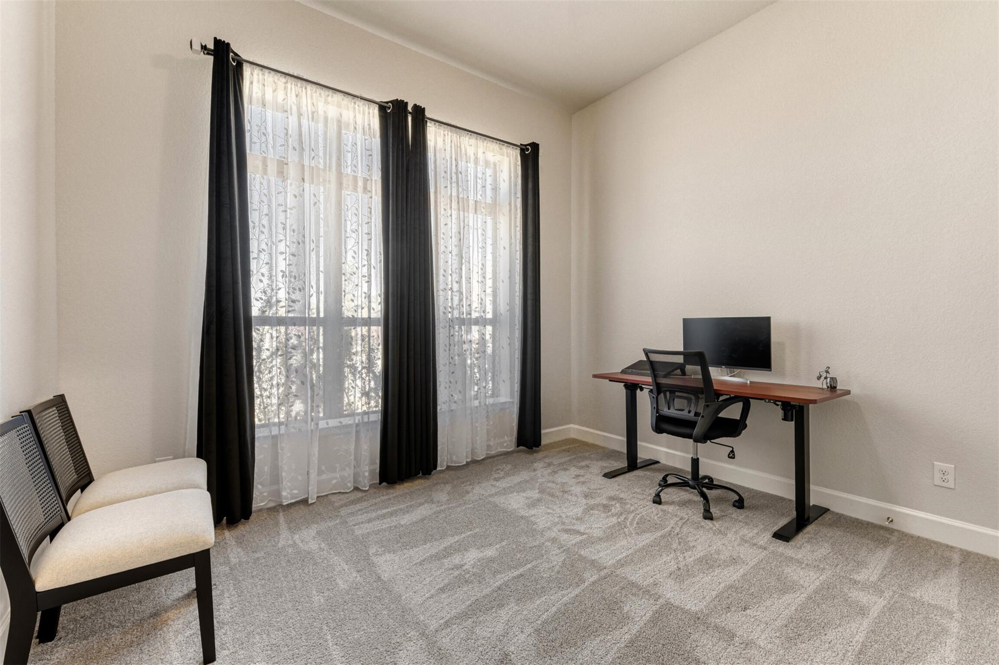 185 King Haakon Bay Dr, Kyle, TX 78640