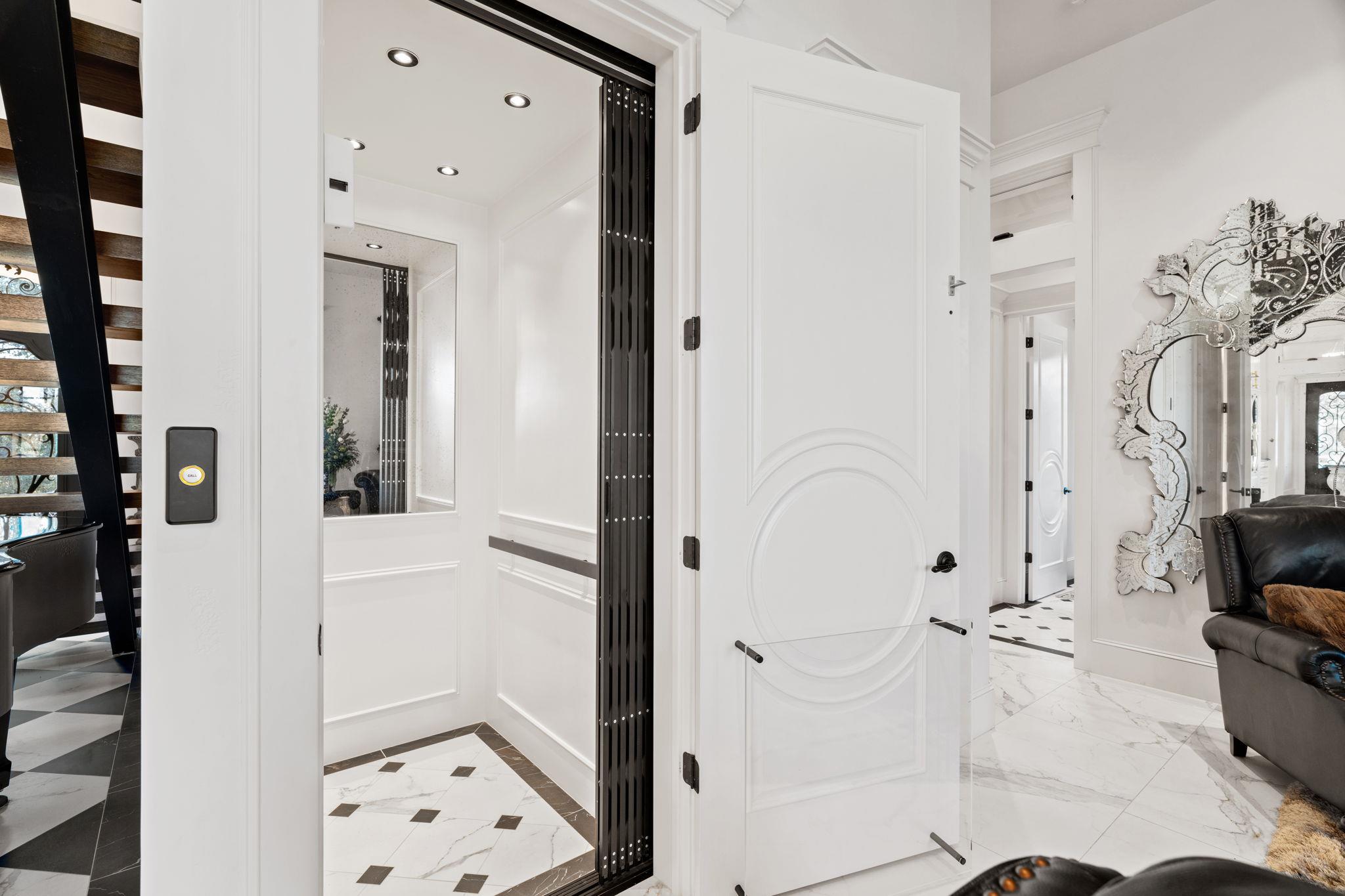 3401 Mormon Mill Rd, Marble Falls, TX 78654