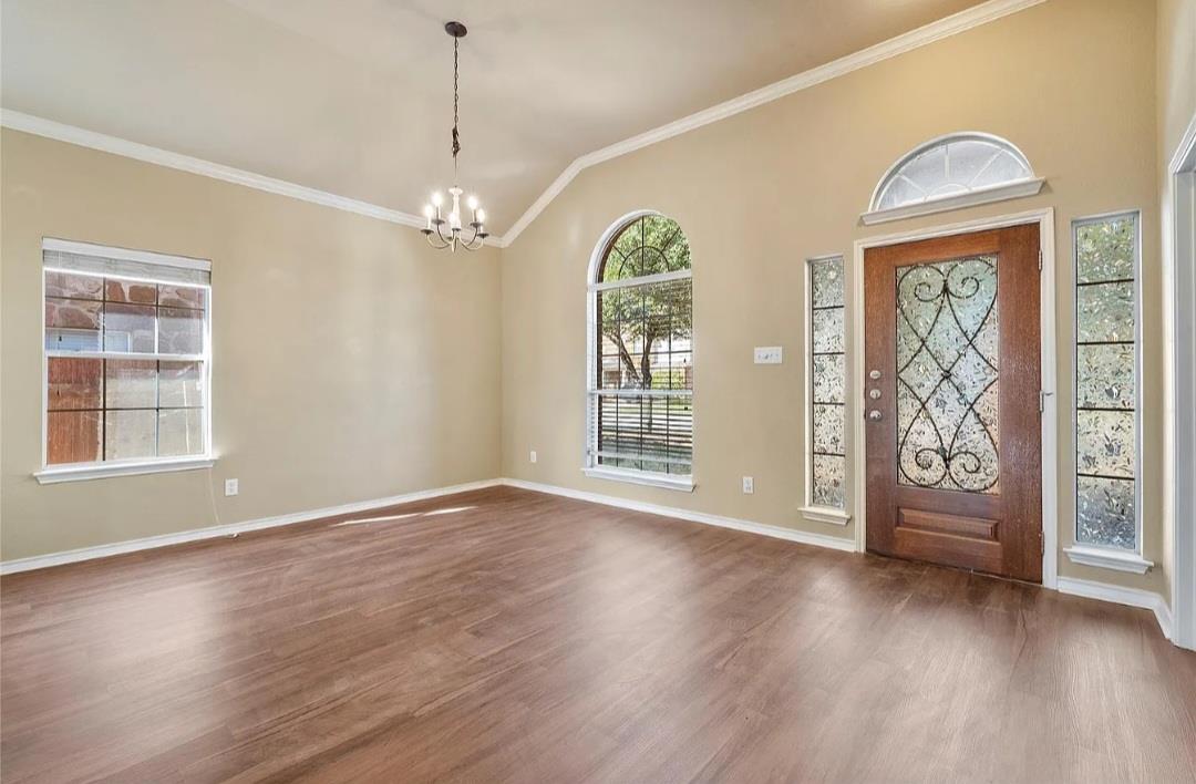 120 Emory Fields Dr, Hutto, TX 78634