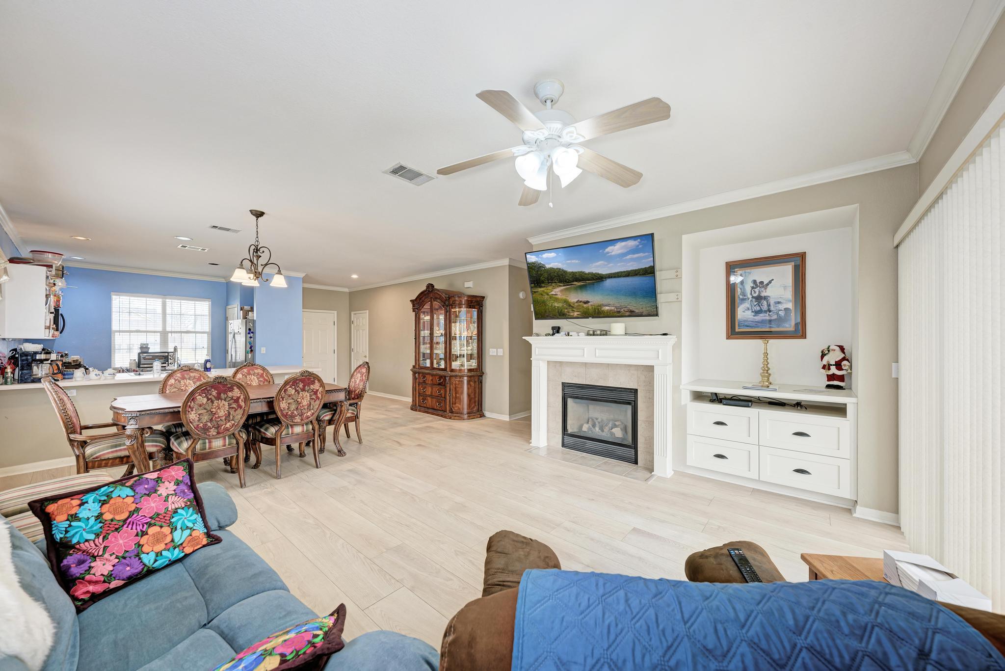 106 Hale Ct, Georgetown, TX 78633