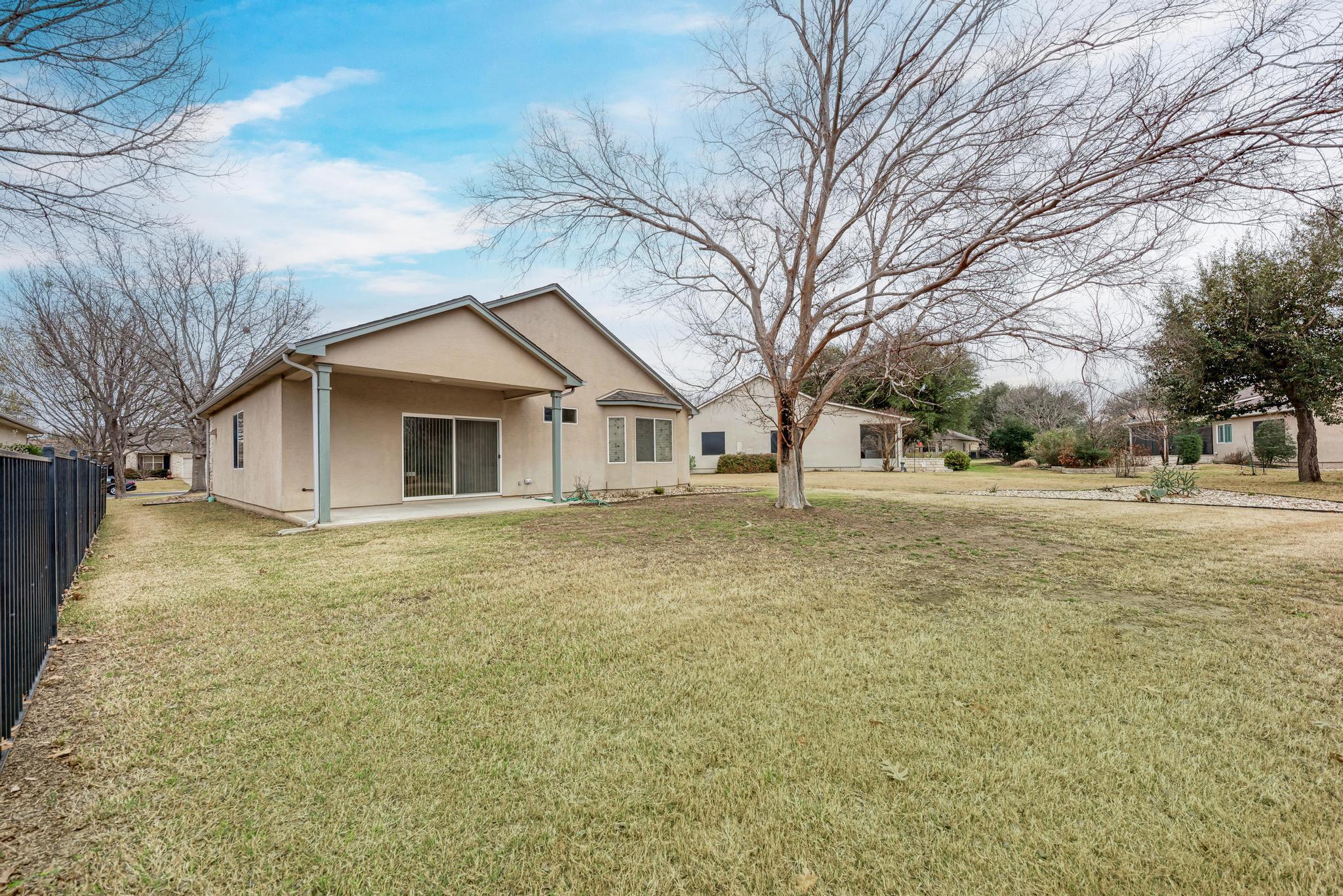 106 Hale Ct, Georgetown, TX 78633