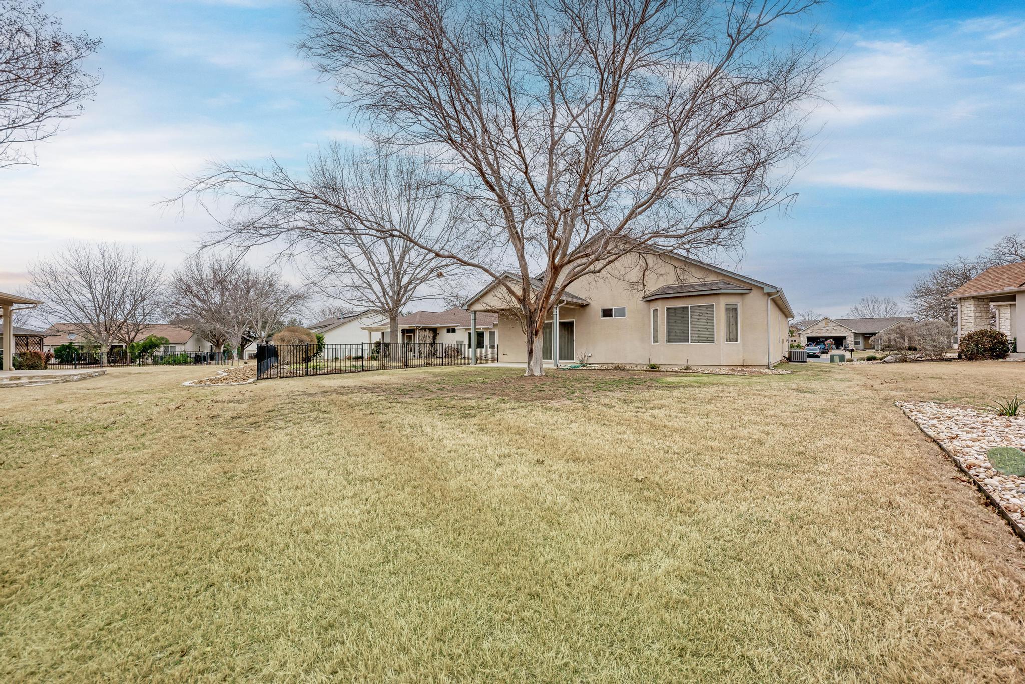 106 Hale Ct, Georgetown, TX 78633