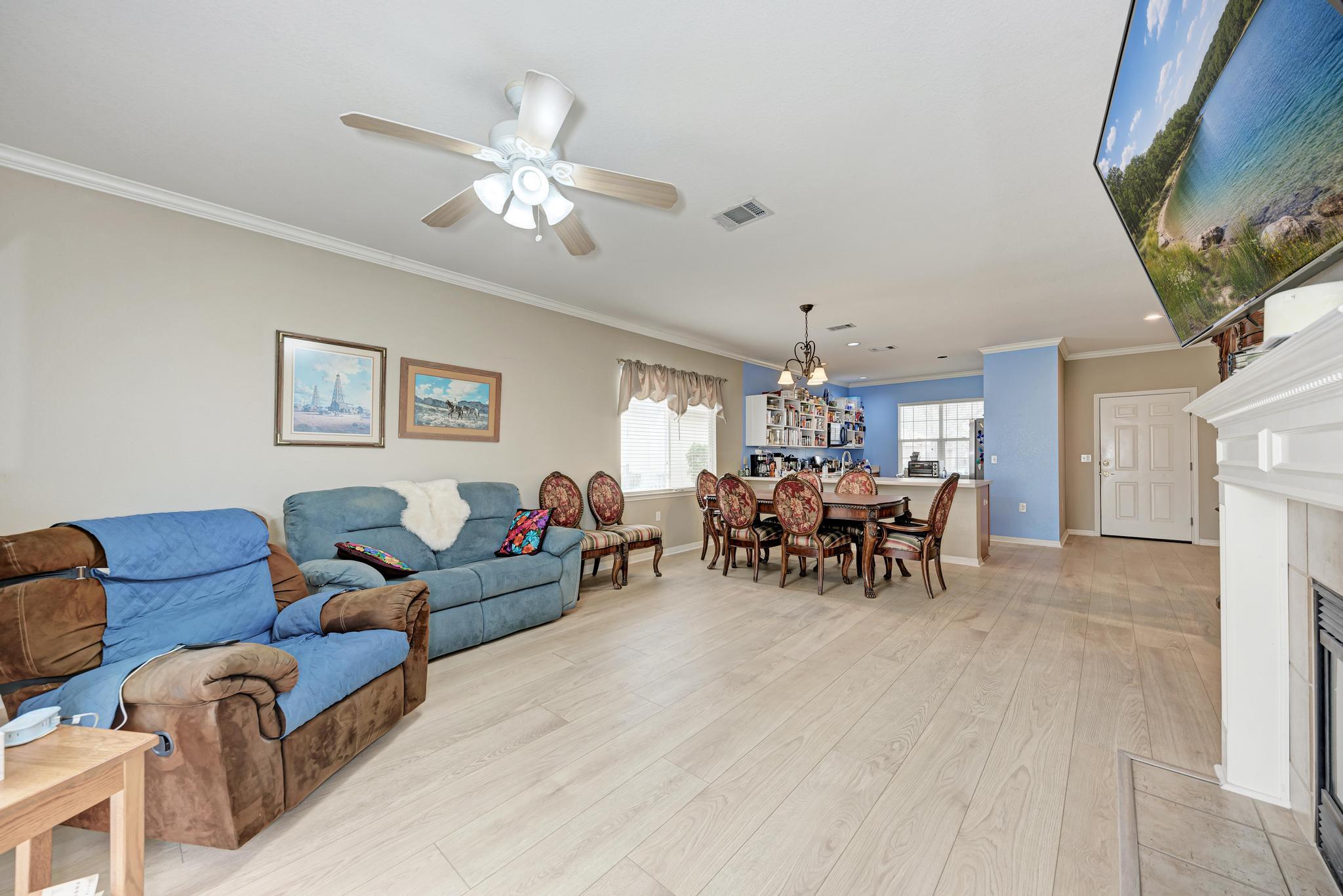 106 Hale Ct, Georgetown, TX 78633