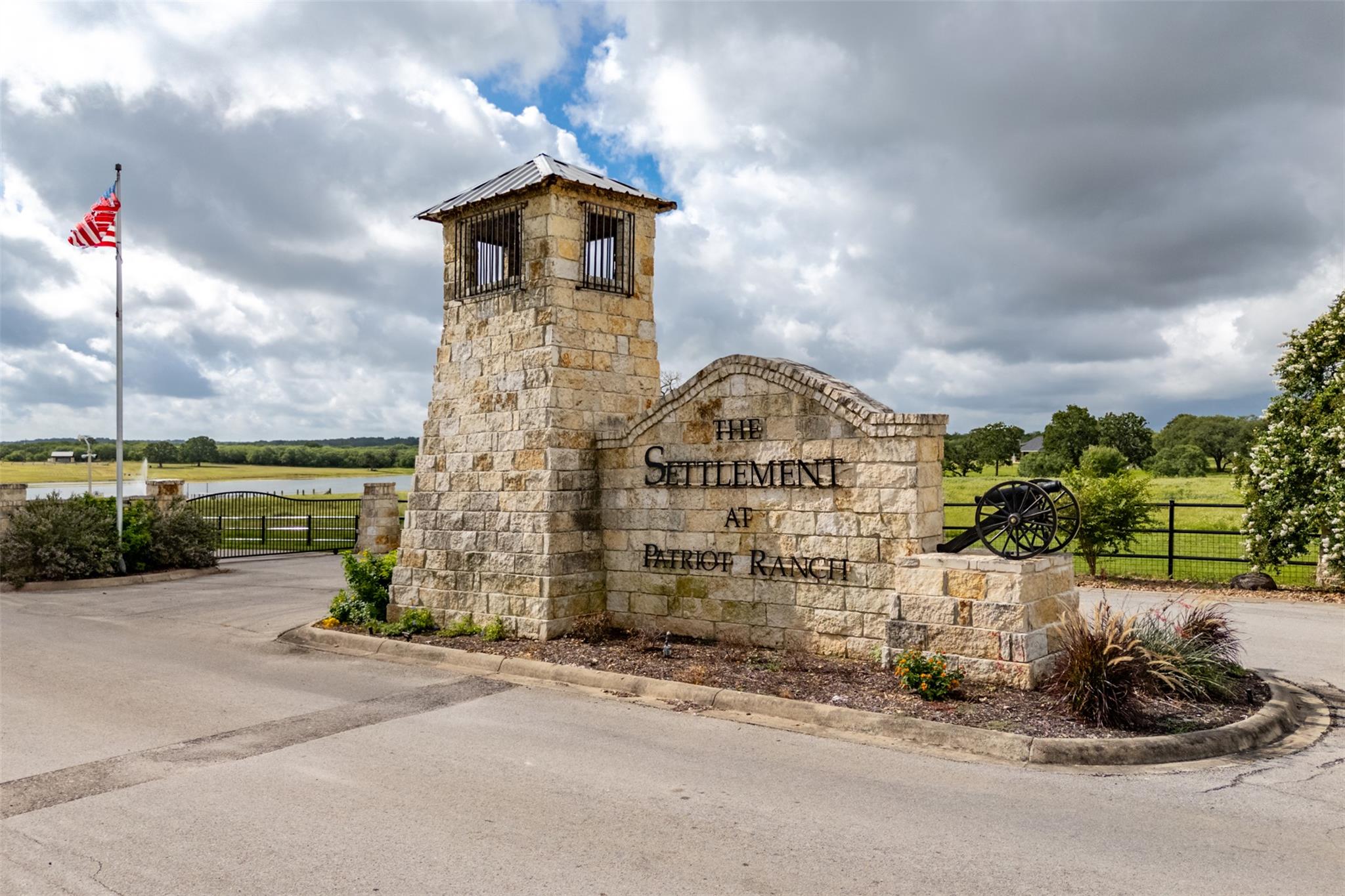 5485 County Road 249 Way, Gonzales, TX 78629