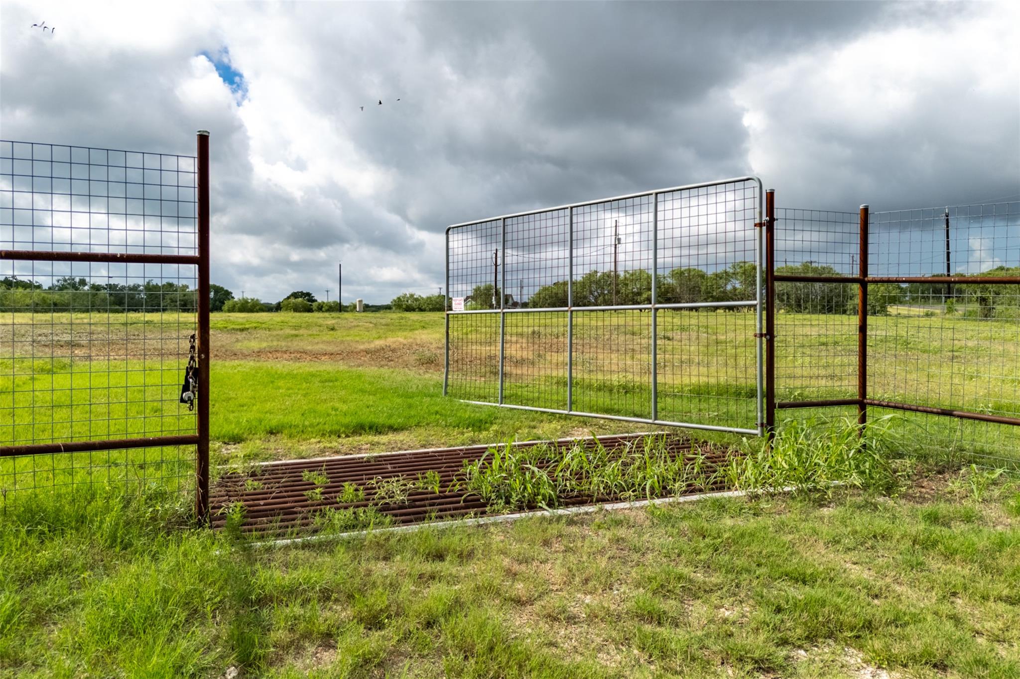 5485 County Road 249 Way, Gonzales, TX 78629