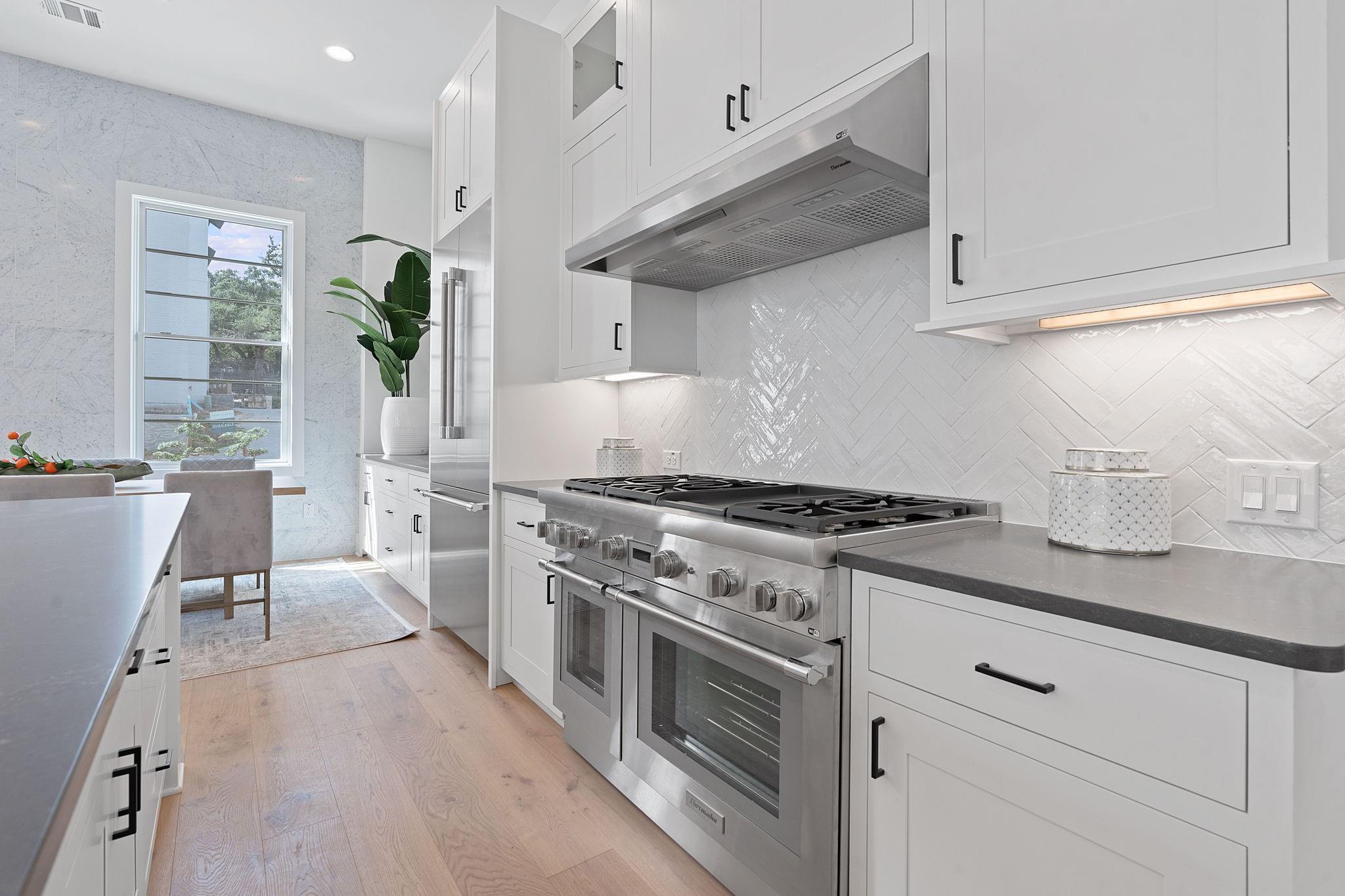 1719 Spyglass Dr # 6, Austin, TX 78746