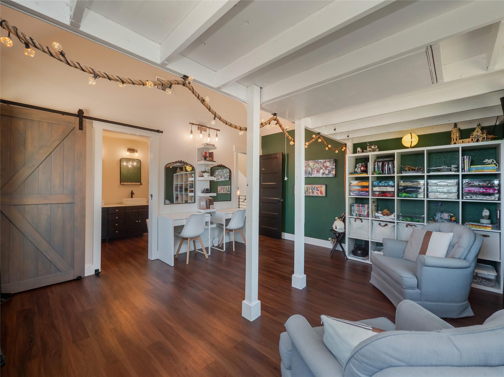 161 Paintbrush Ln, Burnet, TX 78611