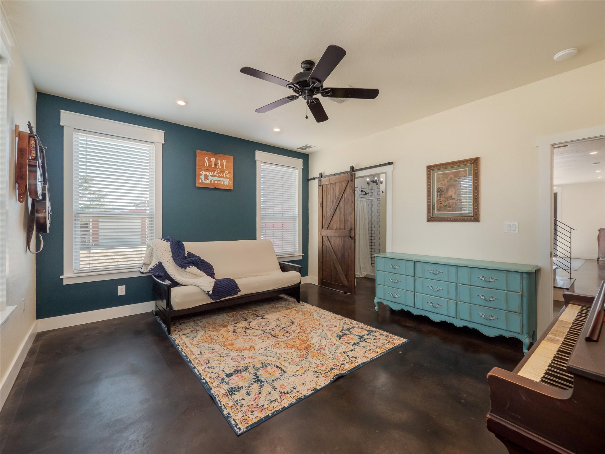 161 Paintbrush Ln, Burnet, TX 78611