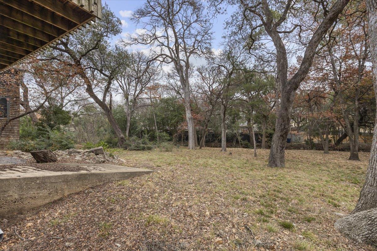 1607 Sharon Ln, Austin, TX 78703