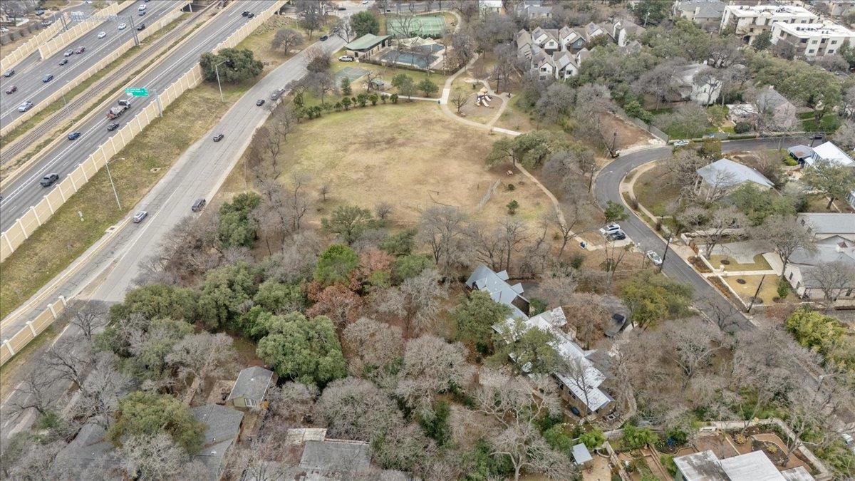 1607 Sharon Ln, Austin, TX 78703