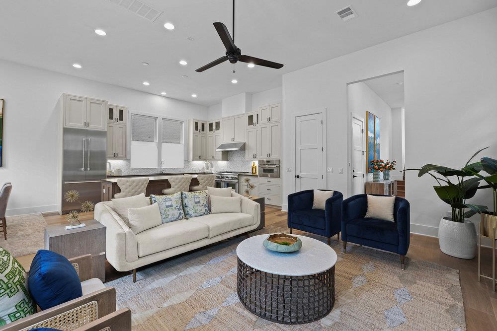 1719 Spyglass Dr # 17, Austin, TX 78746