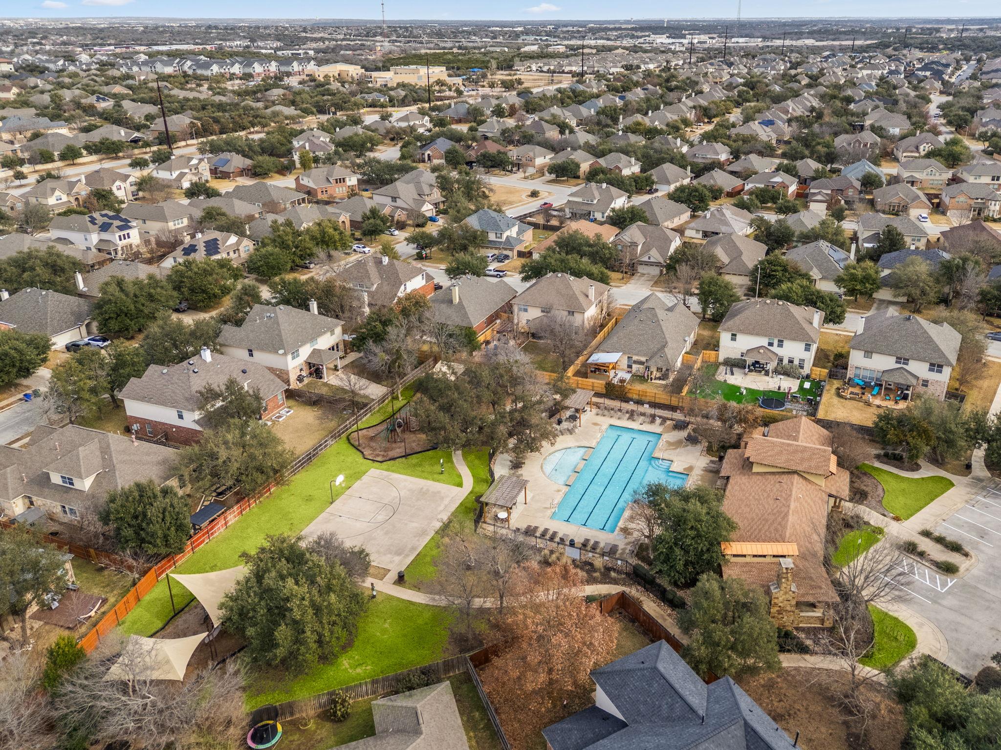 708 Rolling Brook Ln, Cedar Park, TX 78613